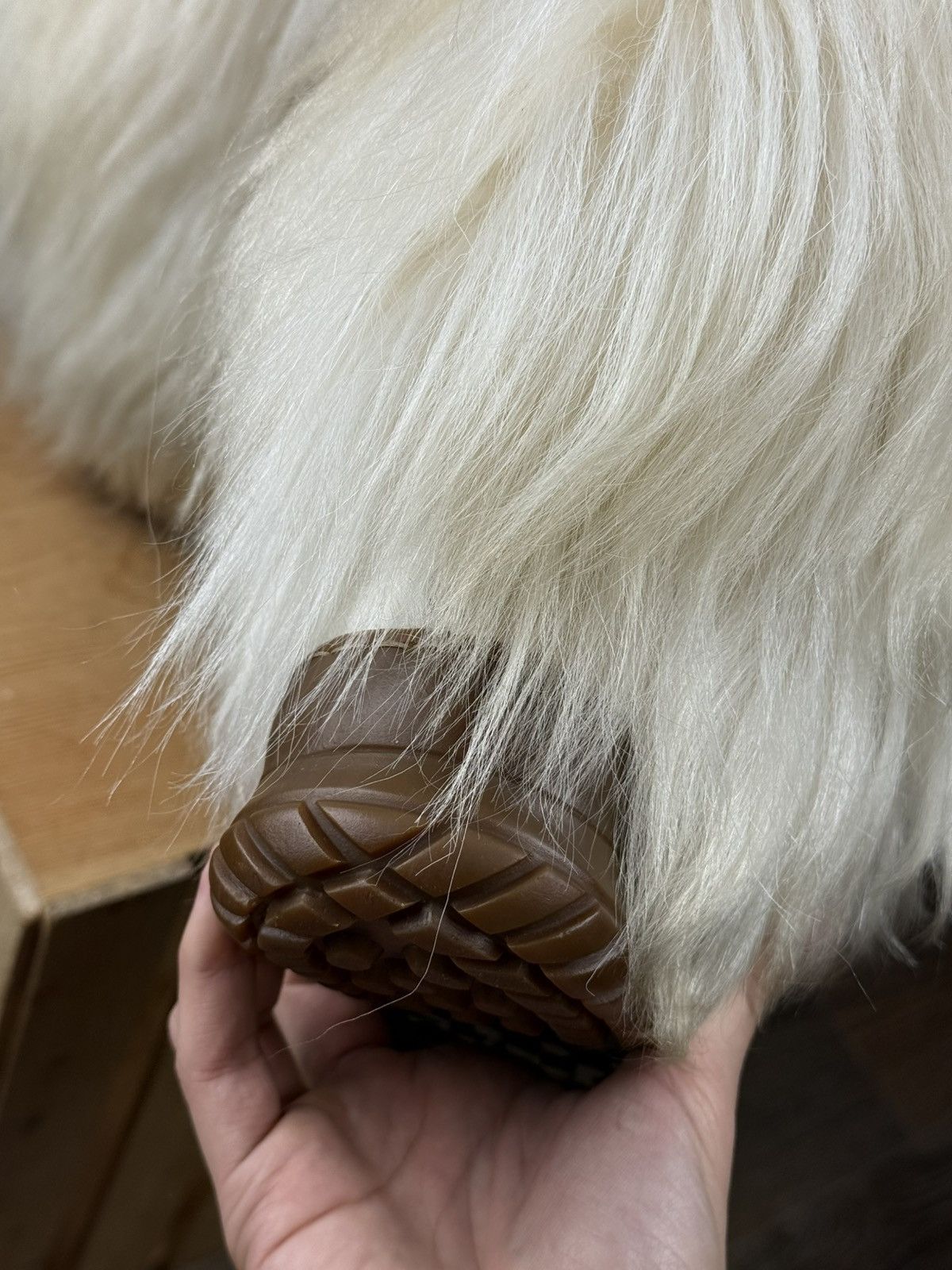 Vintage Vintage Y2K White Fluffy Fur Yeti Fuzzy Snow Boots Size US 8 / IT 38 - 14 Thumbnail