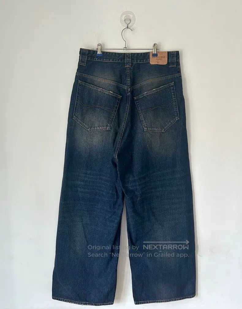 Balenciaga Balenciaga size M Embroidered letter baggy loose jeans Size US 27 - 2 Thumbnail