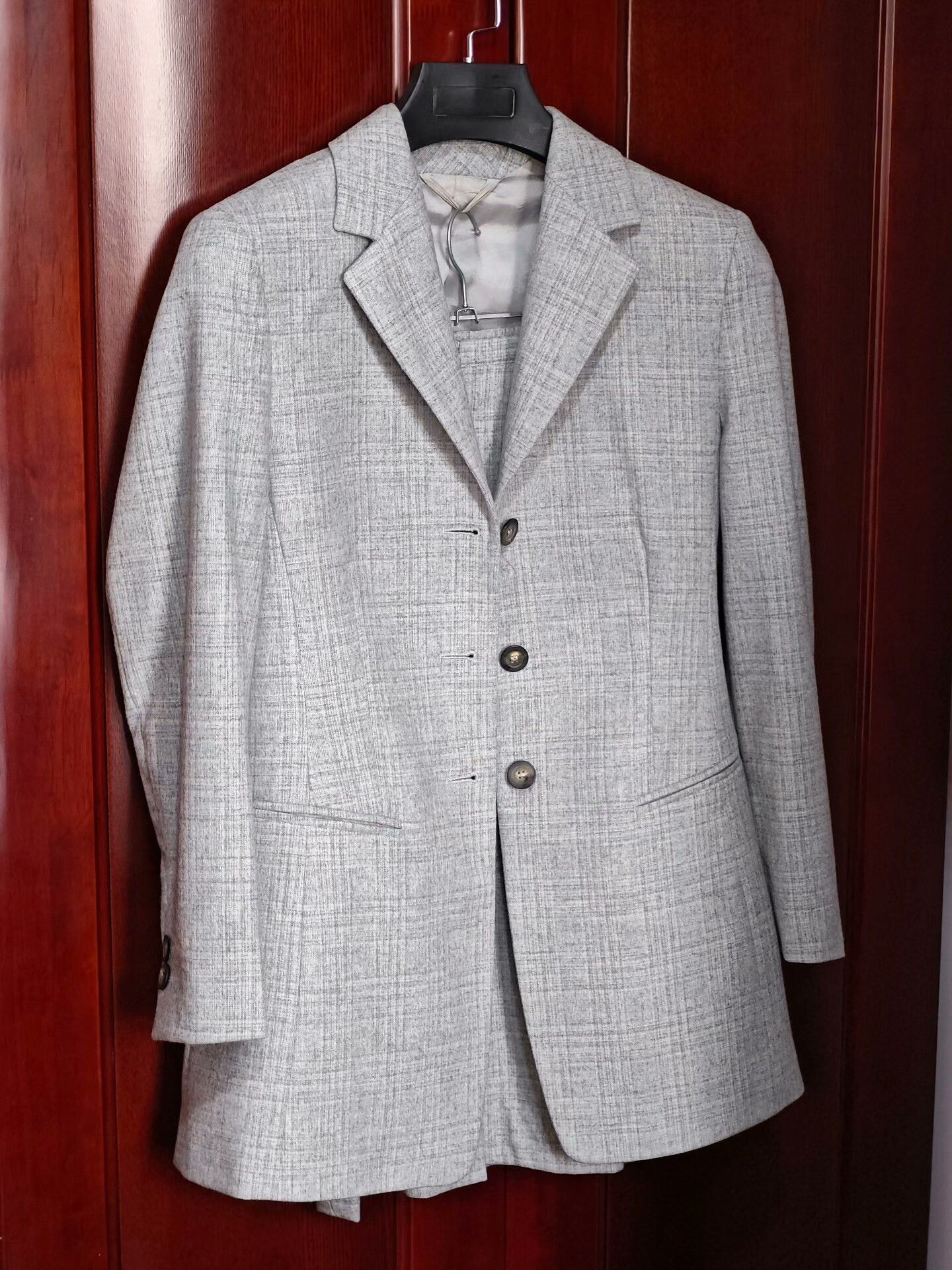 Aigner Women's Suit Dress Set