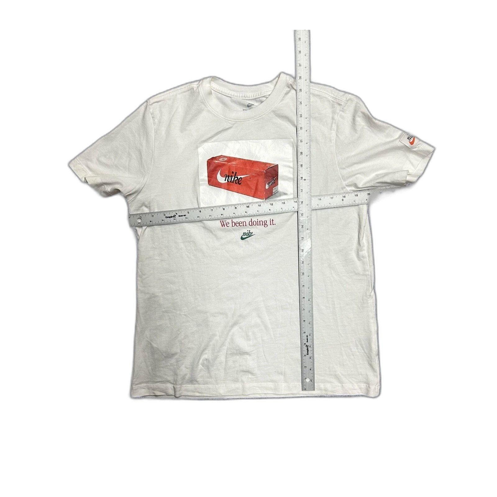 Nike Nike Orange Shoe Box We Been Doing It T Shirt Retro Swoosh M Size US M / EU 48-50 / 2 - 3 Thumbnail