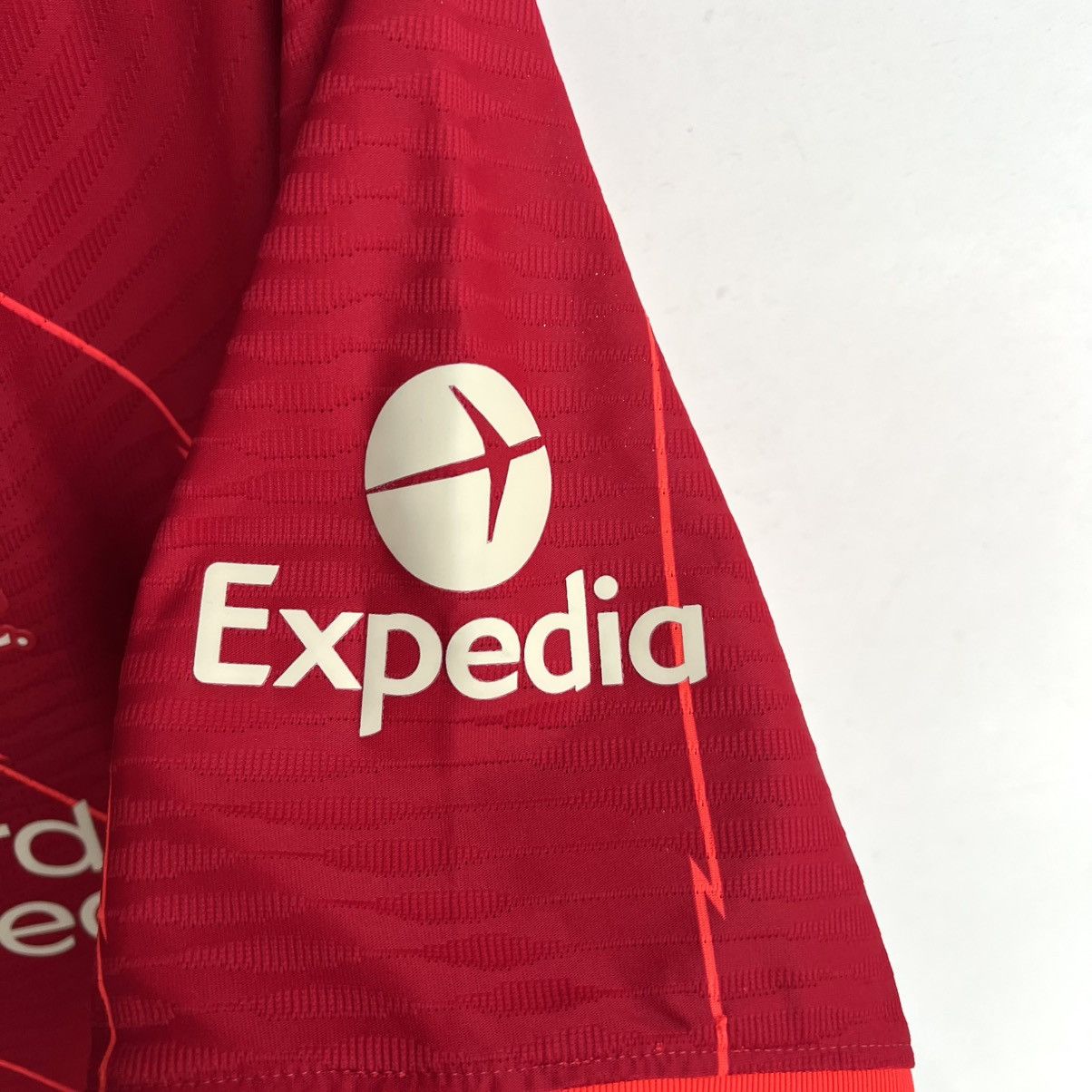 Nike Liverpool 2021 2022 Nike Home Football Shirt Jersey Size US XL / EU 56 / 4 - 3 Thumbnail