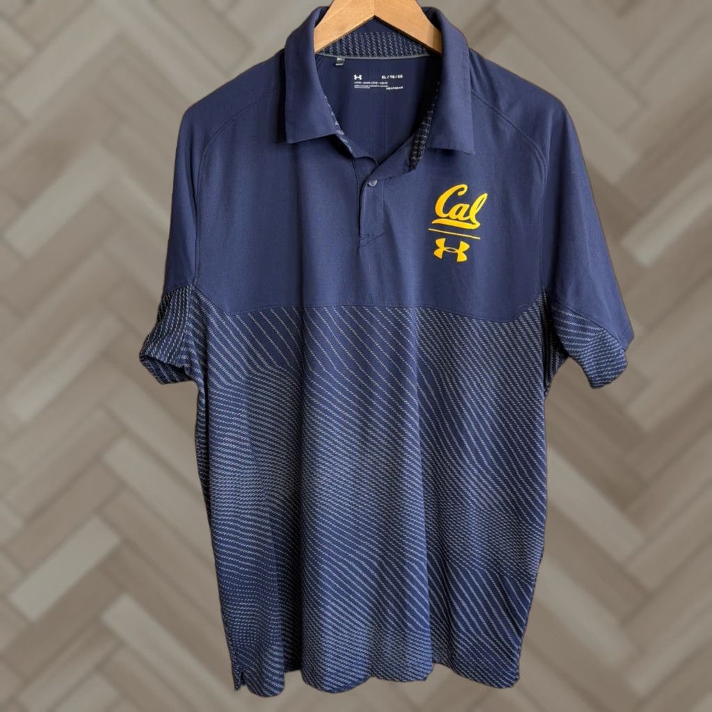 Under Armour Under Armour Polo Shirt XL Blue Short Sleeve Men CAL Breathable Golf Modern Casual Shirt Mens XL Blue Polo Shirt Size US XL / EU 56 / 4 - 1 Thumbnail