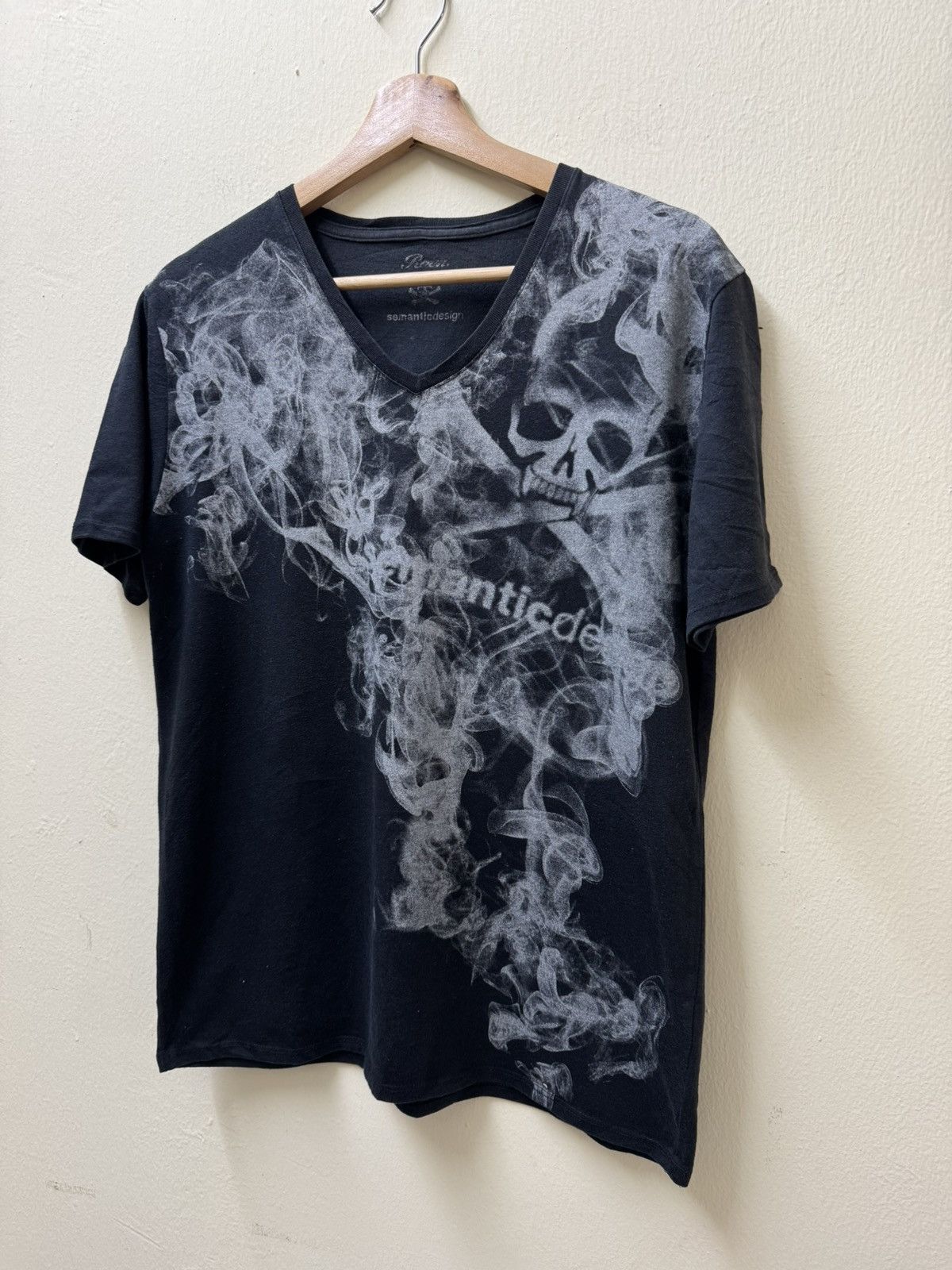 semanticdesign Roen x Semantic Design skull flame V-neck t-shirt Size US L / EU 52-54 / 3 - 3 Thumbnail