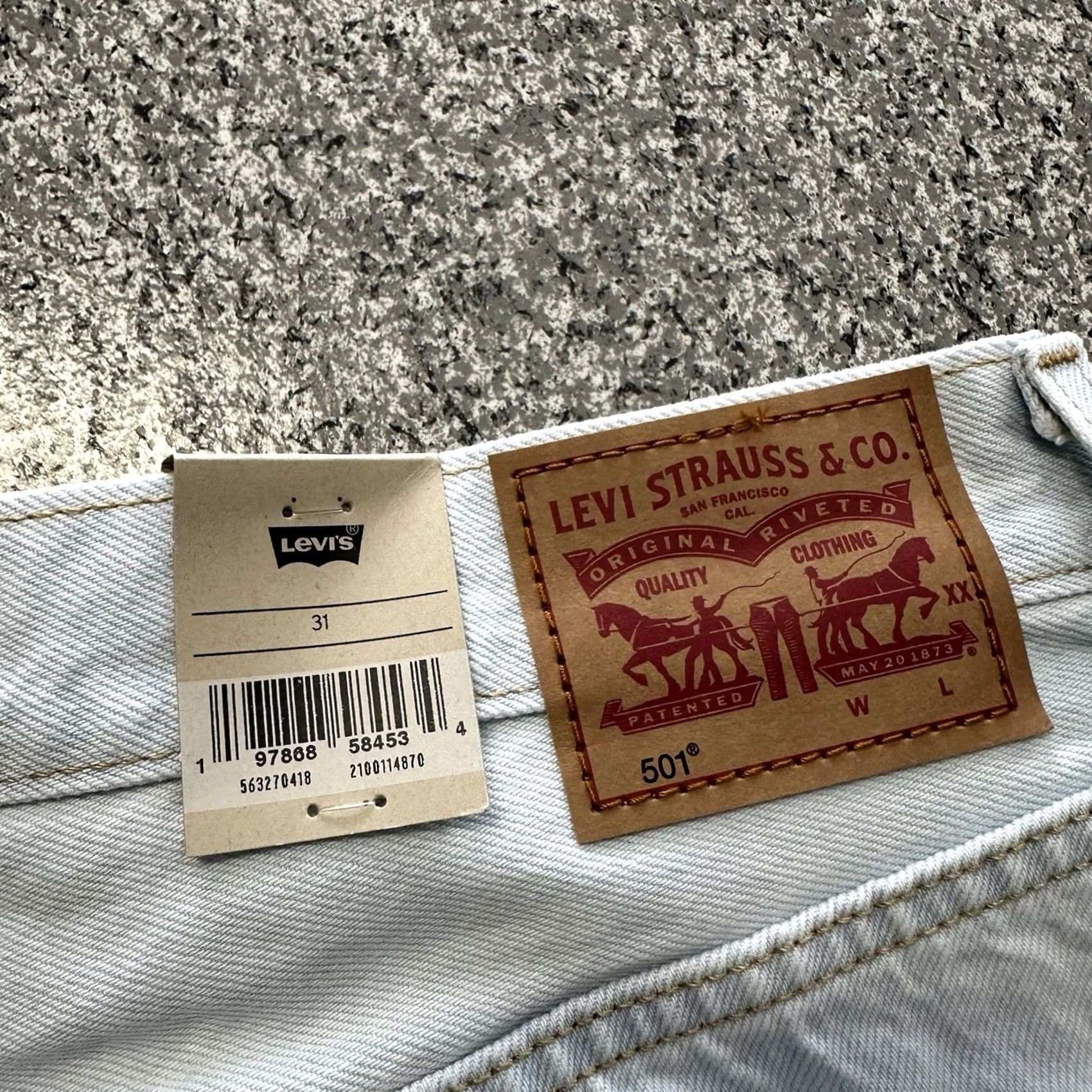 Levi's VINTAGE Levi's 501 Jeans? Short? (Not applicable) Size 24" / US 00 / IT 34 - 5 Thumbnail