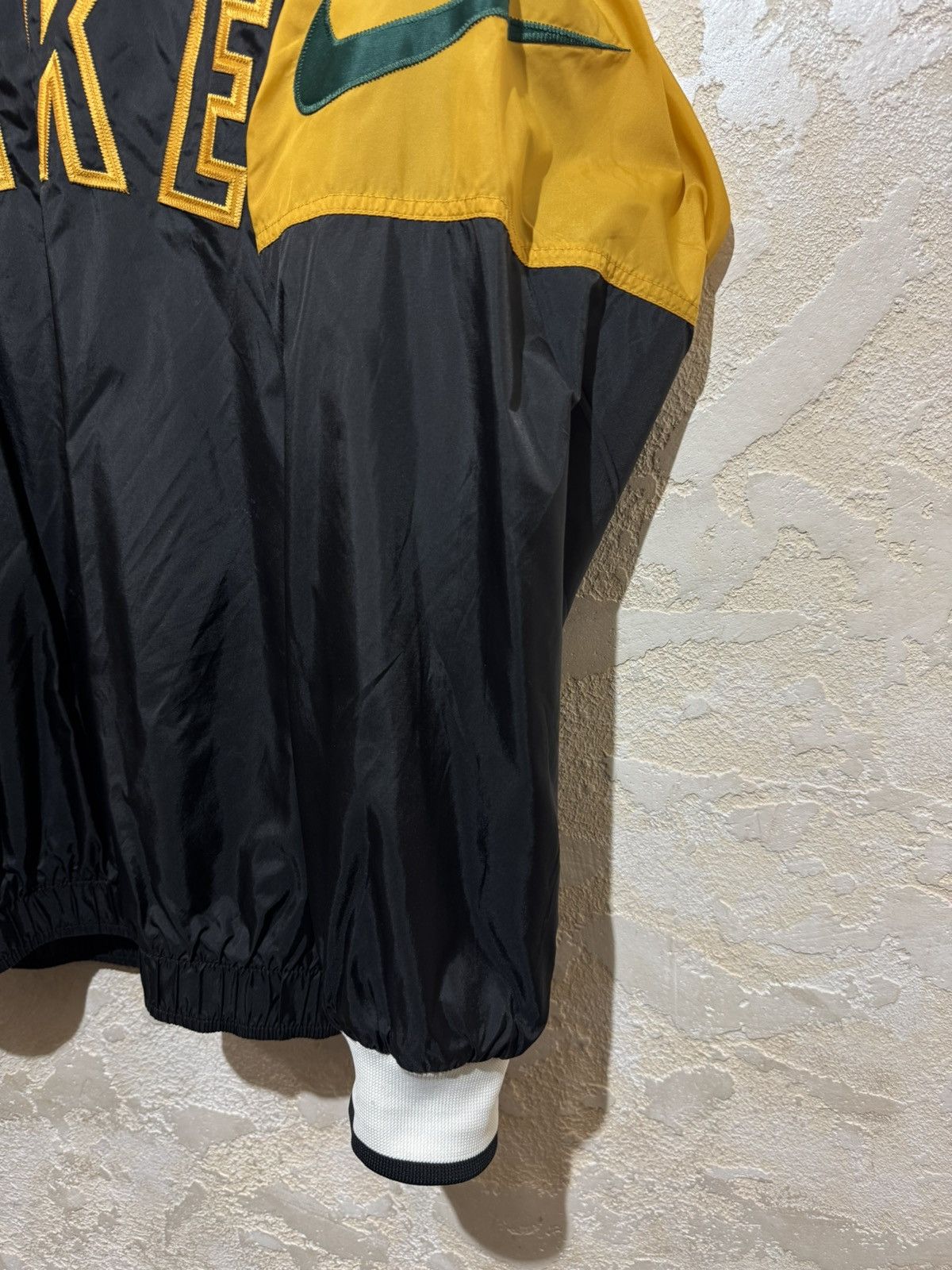 Other Nike Vintage Black Nylon Sweatshirt/Jacket Big Nike Logo Size US S / EU 44-46 / 1 - 6 Thumbnail