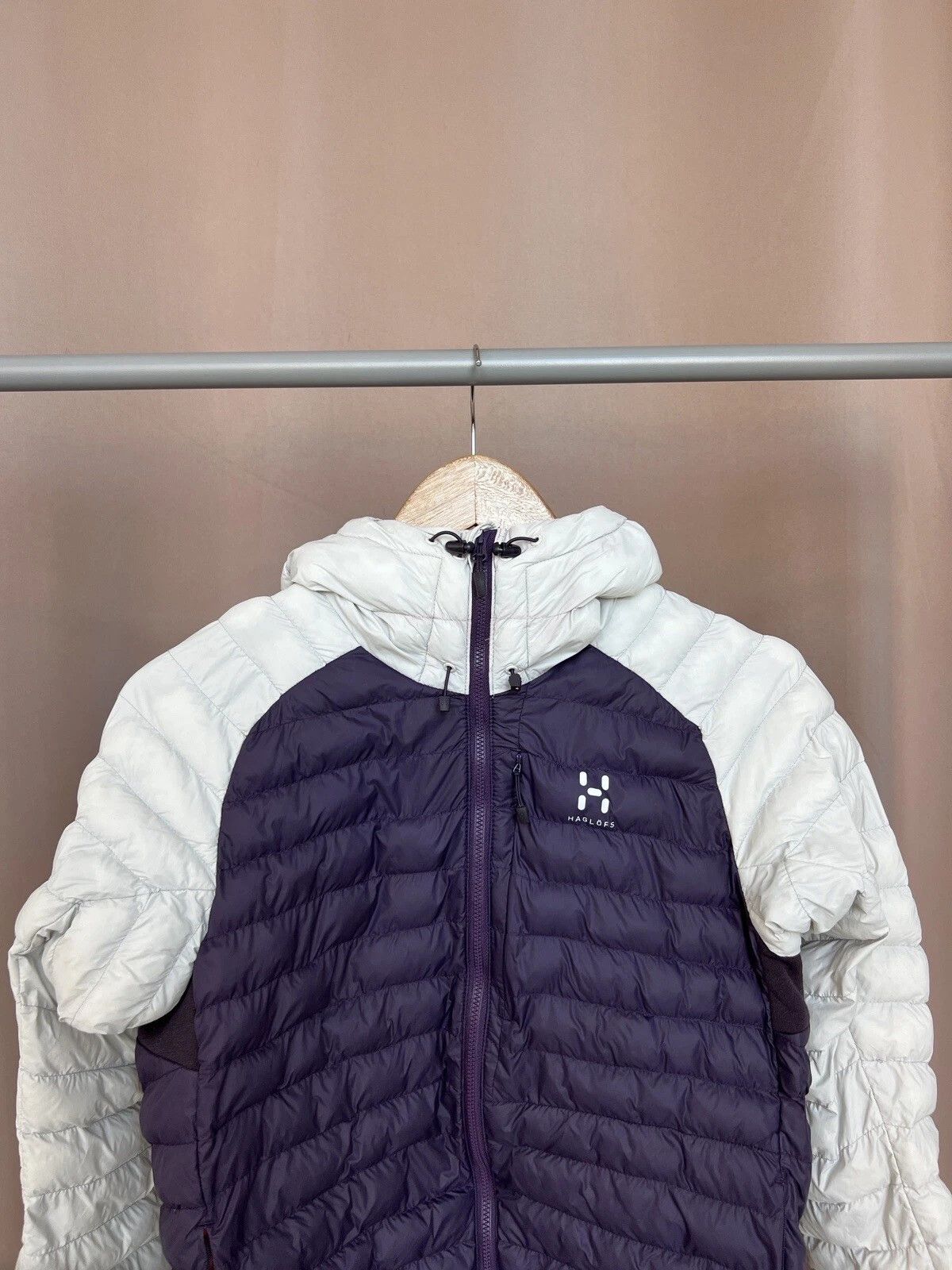 Haglofs Haglofs Essens Mimic Hooded Jacket Womens Size S Down Puffer Size S / US 4 / IT 40 - 2 Thumbnail