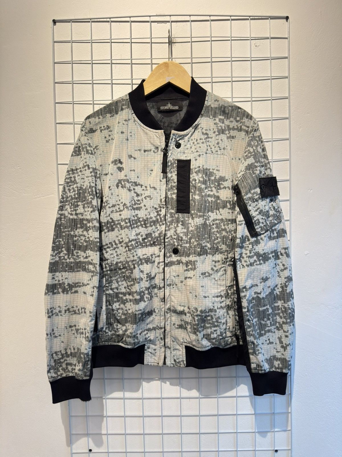 Stone Island Shadow Project Stone Island Shadow Project DPM Zip Bomber Jacket Size US M / EU 48-50 / 2 - 1 Thumbnail