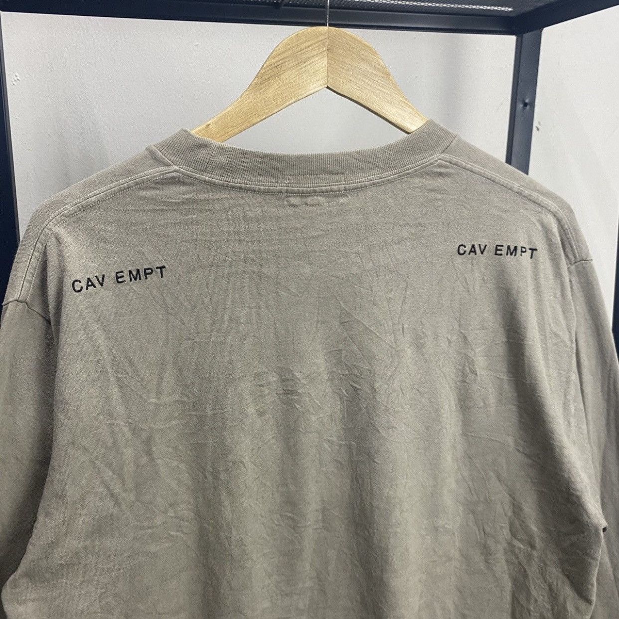 Cav Empt Cav Empt Overdye System Long Sleeve Tee Grey/Beige Graphic Size US M / EU 48-50 / 2 - 12 Thumbnail