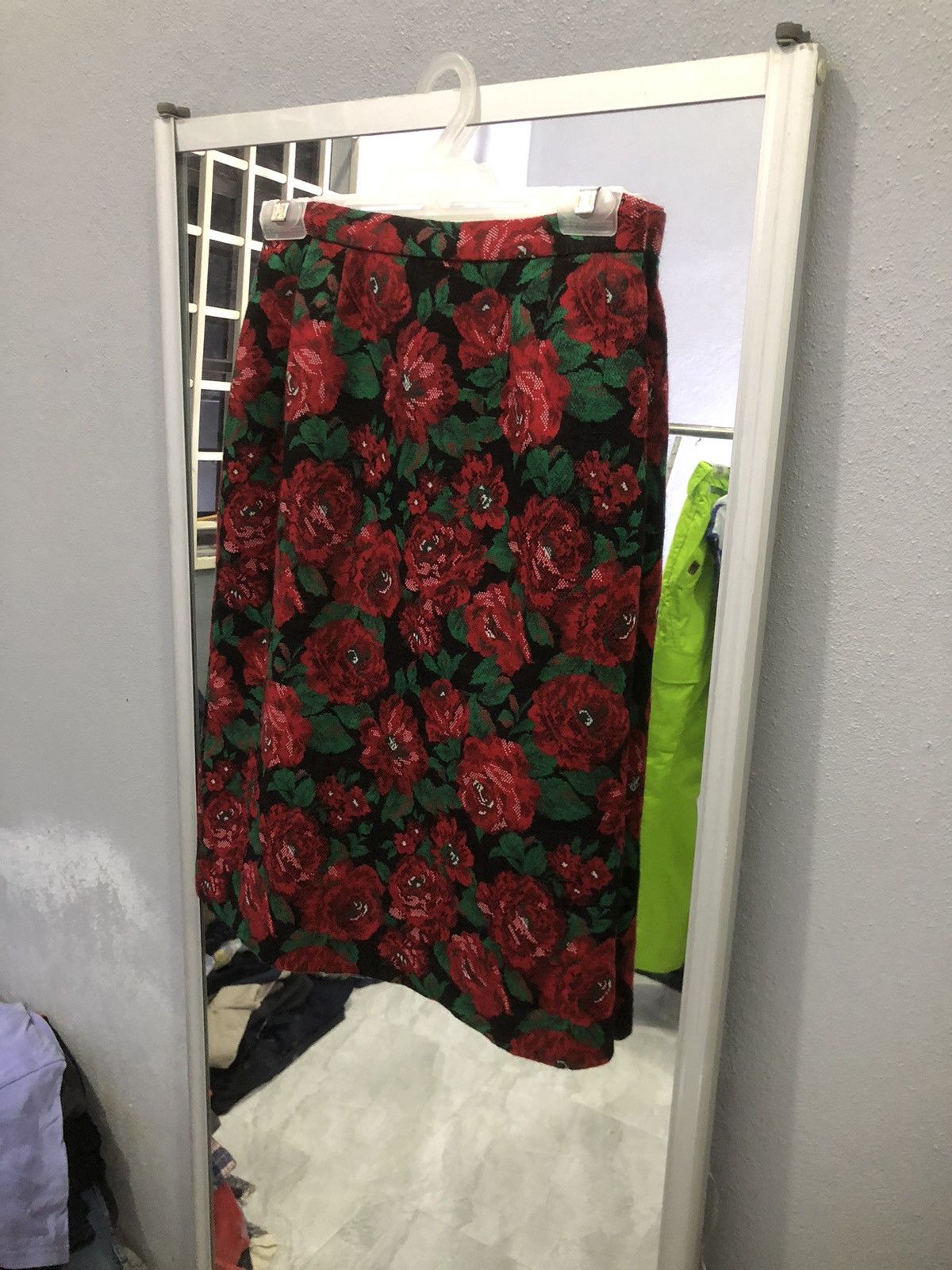 Hanae Mori Vintage Hanae Mori Floral Knit Skirt Japan Label Size 25" / US 0 / IT 36 - 3 Thumbnail