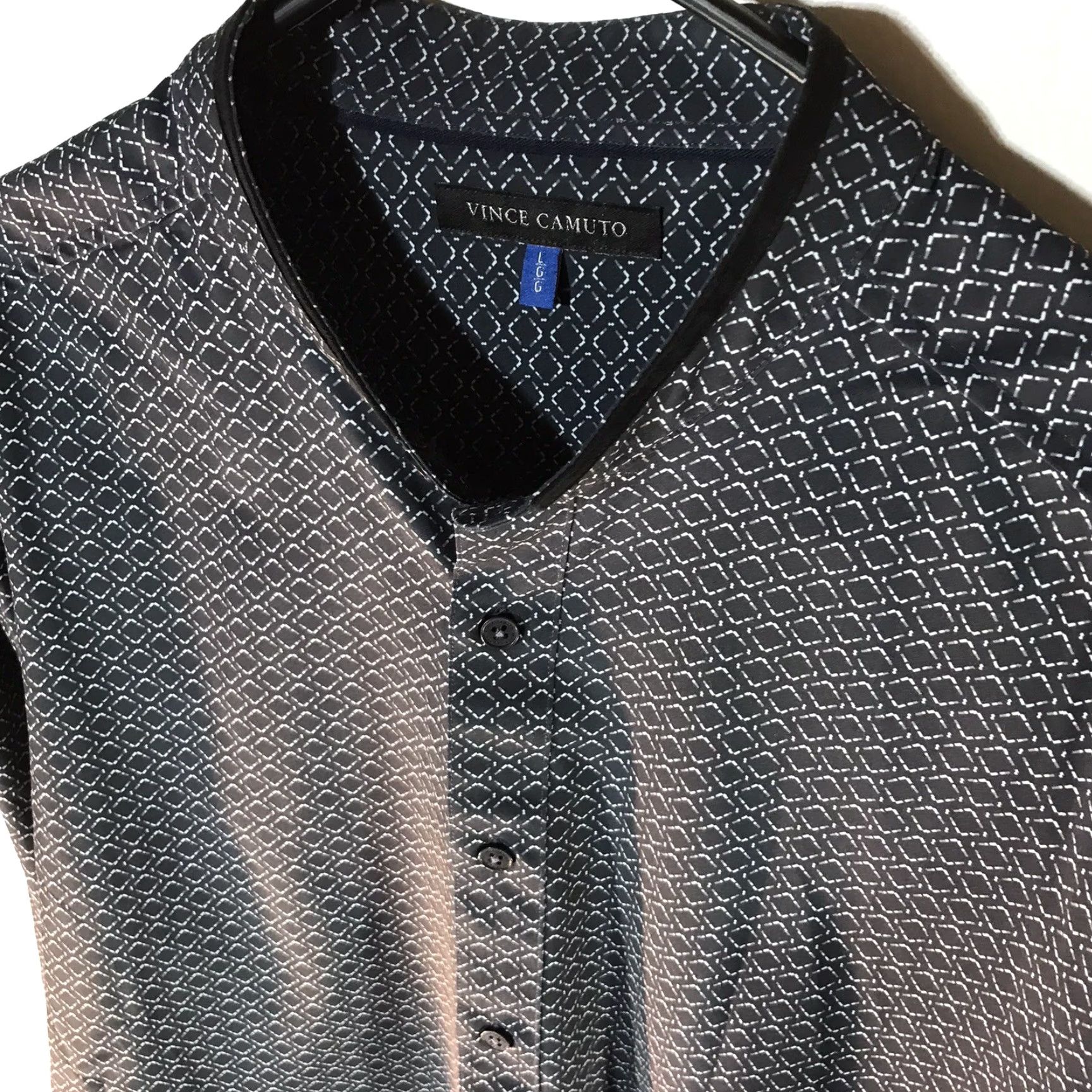 Vince Camuto Vince Camuto Geometric Button-Up Shirt Womens Size L Blue/White Business Casual Size L / US 10 / IT 46 - 2 Thumbnail