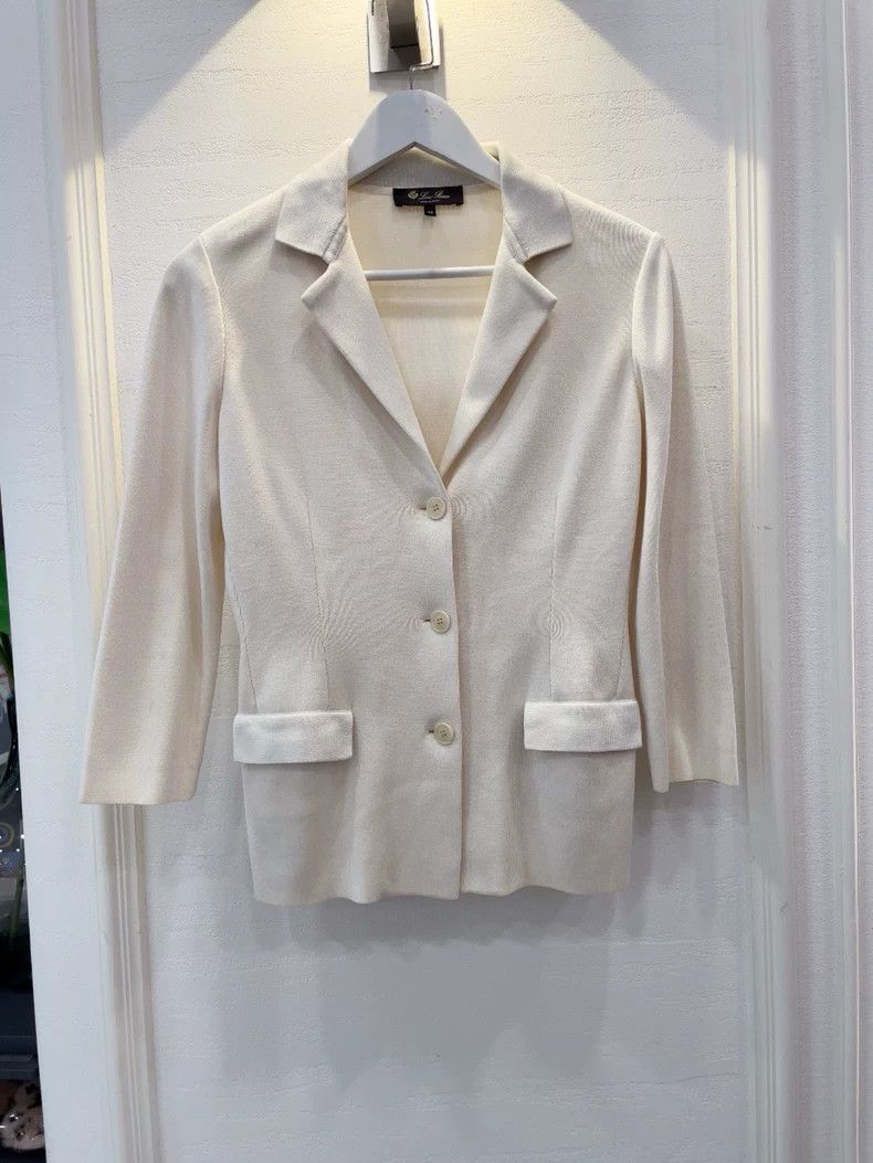 Loro Piana LORO PIANA White knit suit jacket Size S / US 4 / IT 40 - 1 Thumbnail