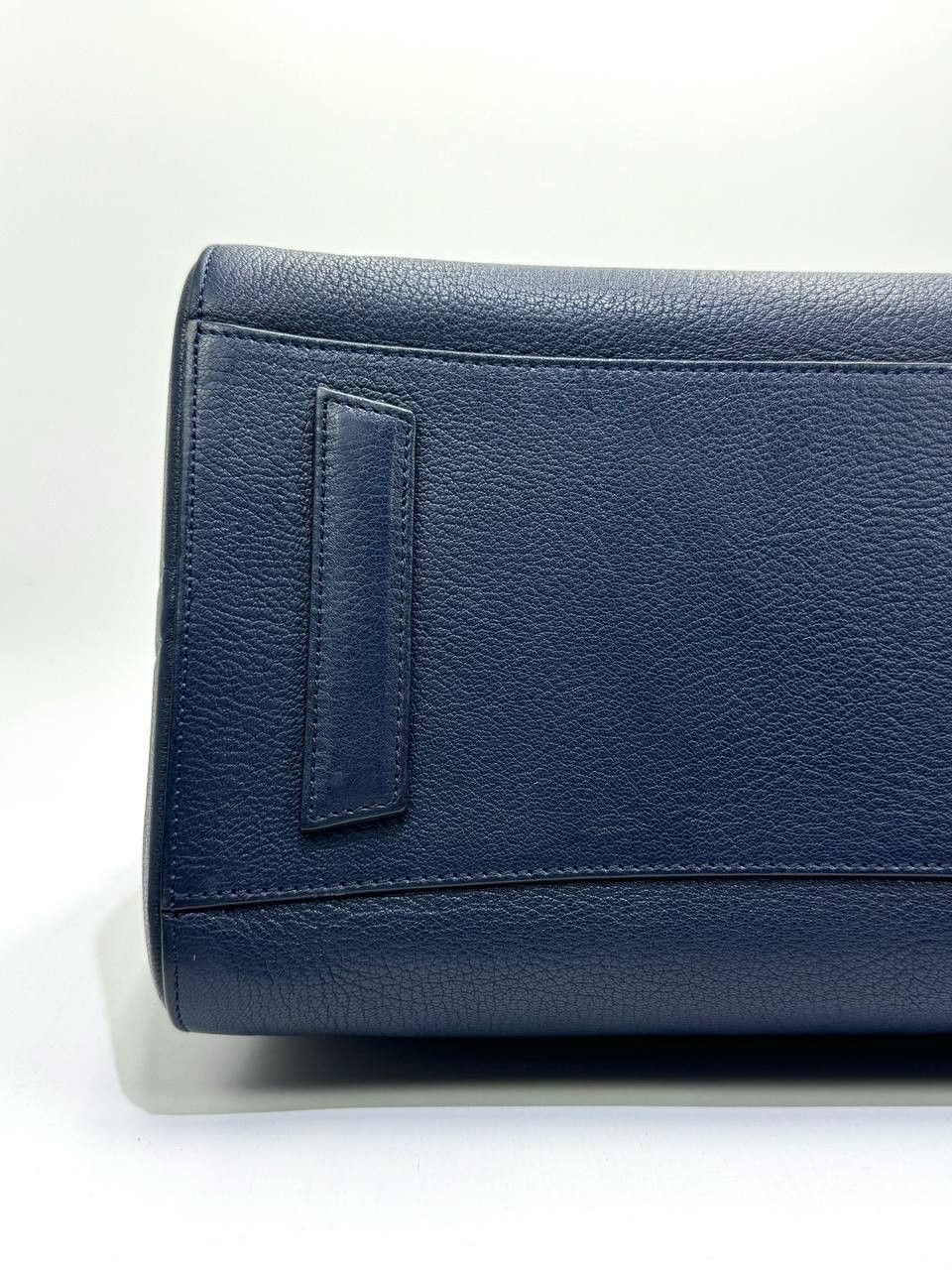 Givenchy Givenchy Antigona Medium Leather Hand Bag Size ONE SIZE - 13 Thumbnail