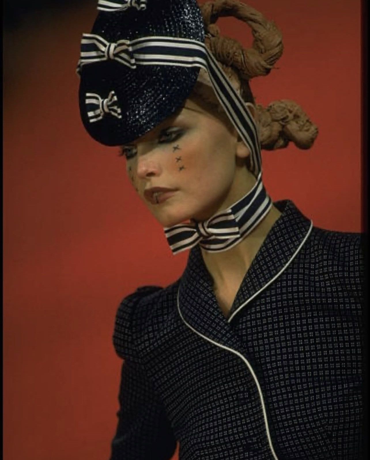 Givenchy × John Galliano S/S 1997 Givenchy by John Galliano archive runway blazer Size S / US 4 / IT 40 - 2 Thumbnail