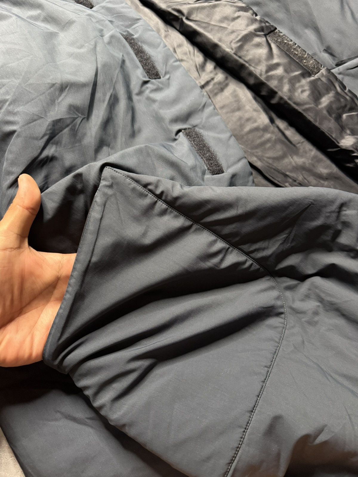 Emporio Armani Archival Emporio Armani Velcro Strap Closure Nylon Long JKT Size US M / EU 48-50 / 2 - 4 Thumbnail