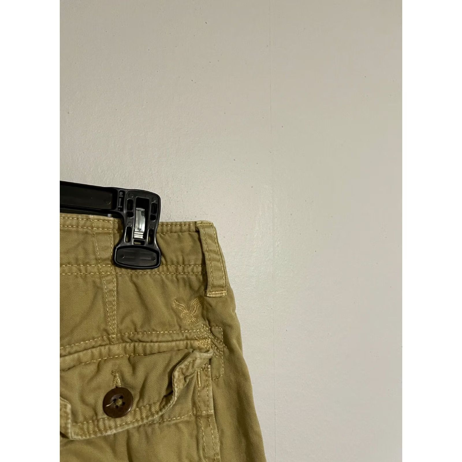 American Eagle Outfitters American Eagle Outfitters Cargo Shorts Men's 30 Beige Classic Fit Pockets Military Size US 31 - 4 Thumbnail