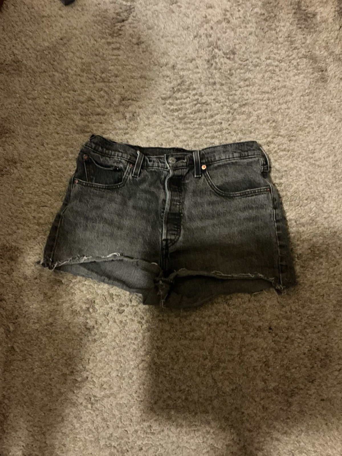 Levi's Levi’s 501 black denim shorts Size 30" / US 8 / IT 44 - 2 Thumbnail