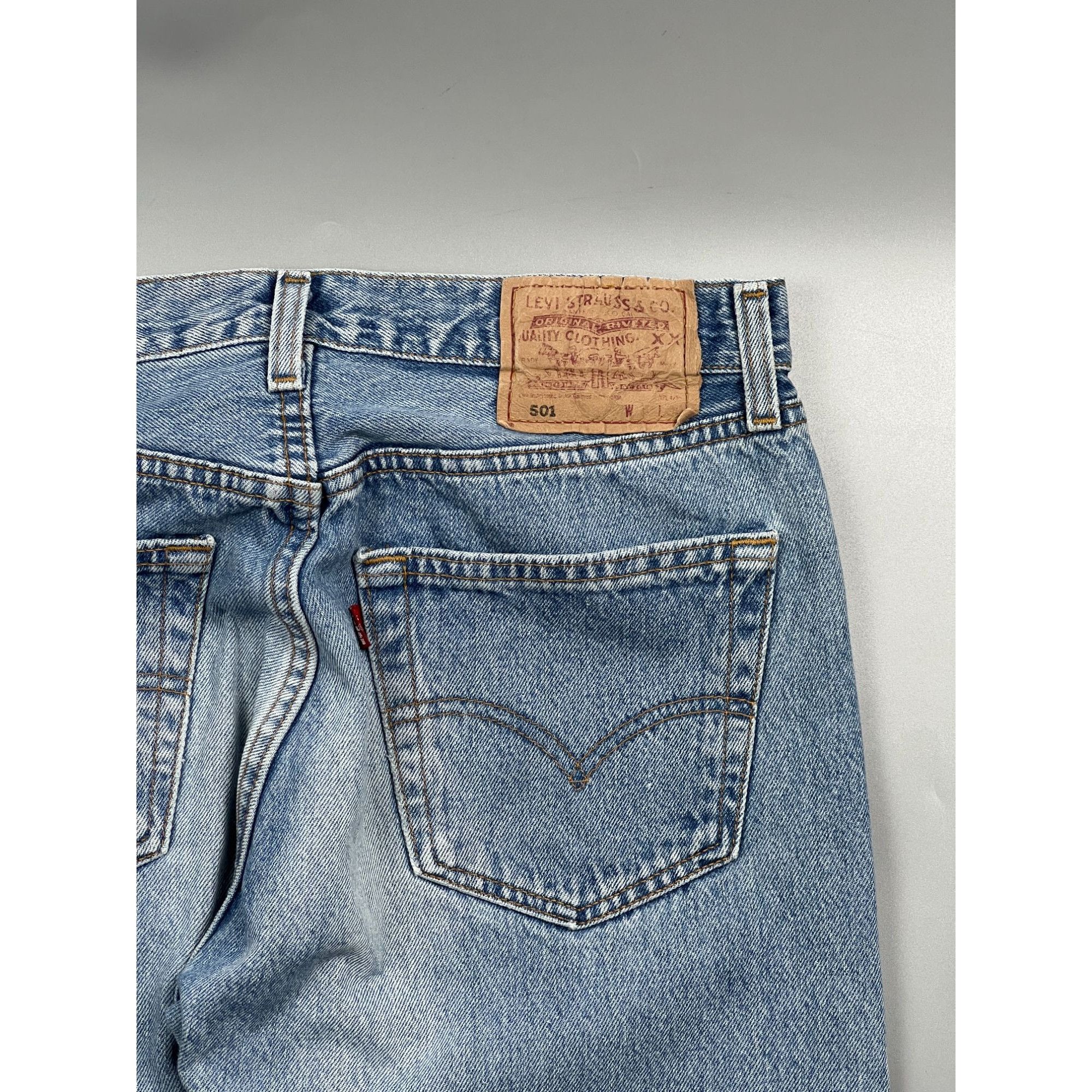 Levi's Levi’s 501 Light Wash Made In USA Denim Jeans Pants (Y0873) Size US 32 / EU 48 - 9 Thumbnail
