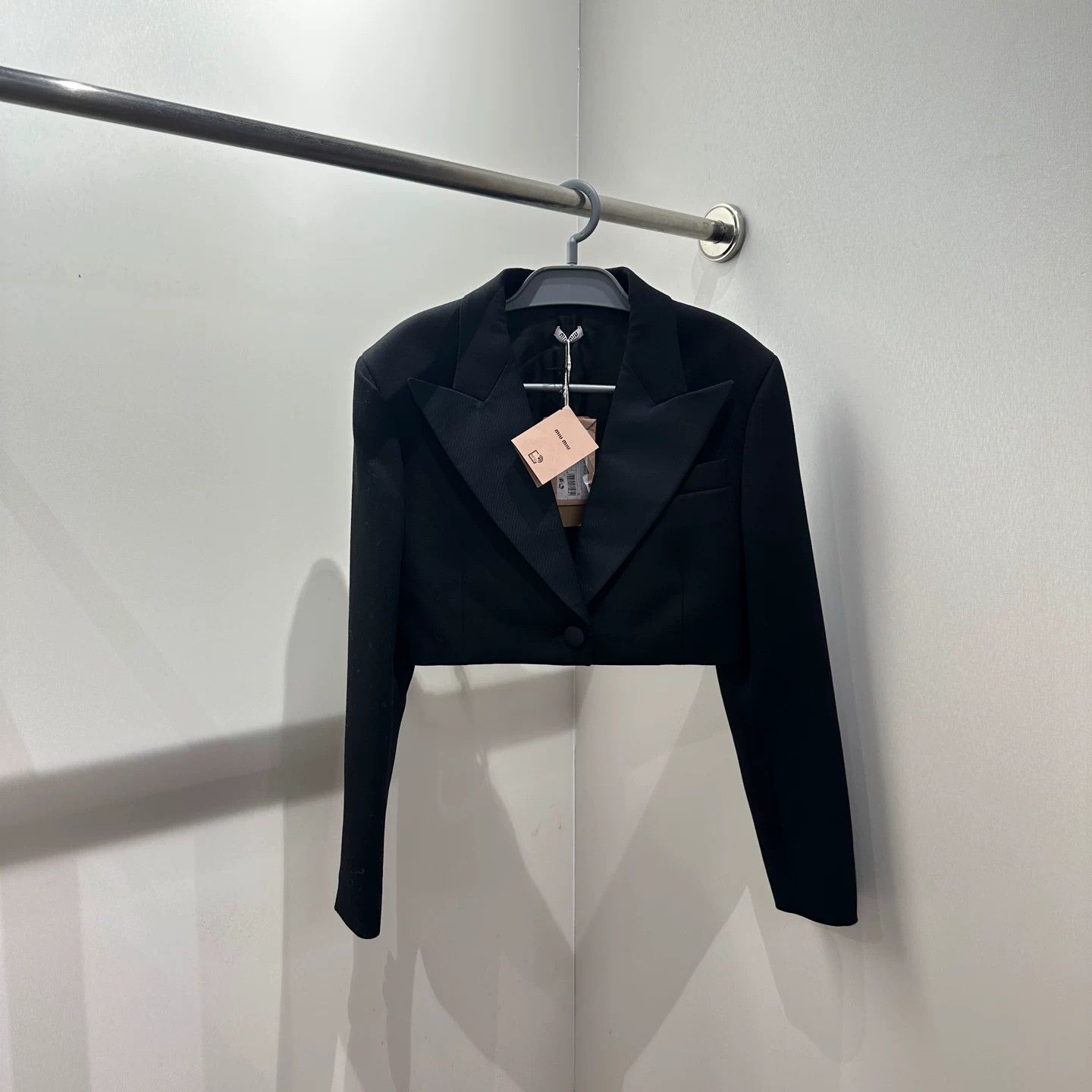 Miu Miu MiuMiu Short Wool Blazer Size S / US 4 / IT 40 - 1 Thumbnail
