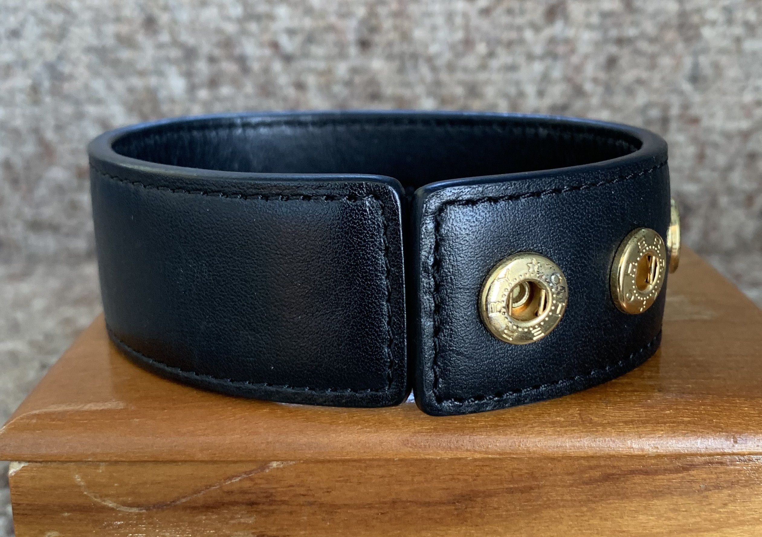 Givenchy Givenchy Stars Leather Bracelet! Size ONE SIZE - 5 Thumbnail