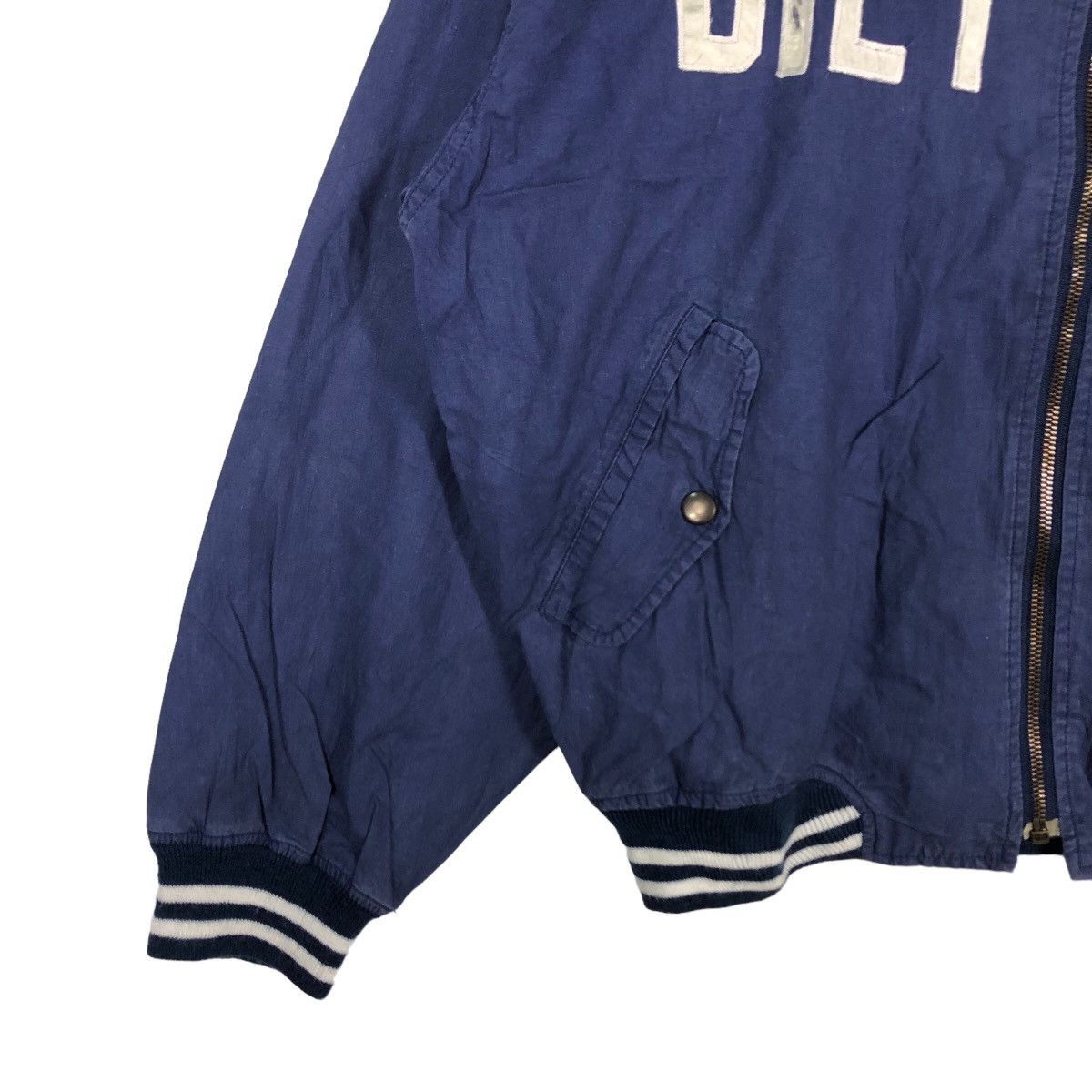 Toyo Enterprises 🔥90s Bomber Jacket Hollywoods 50Years Golden Ears Diet Rich Size US M / EU 48-50 / 2 - 5 Thumbnail
