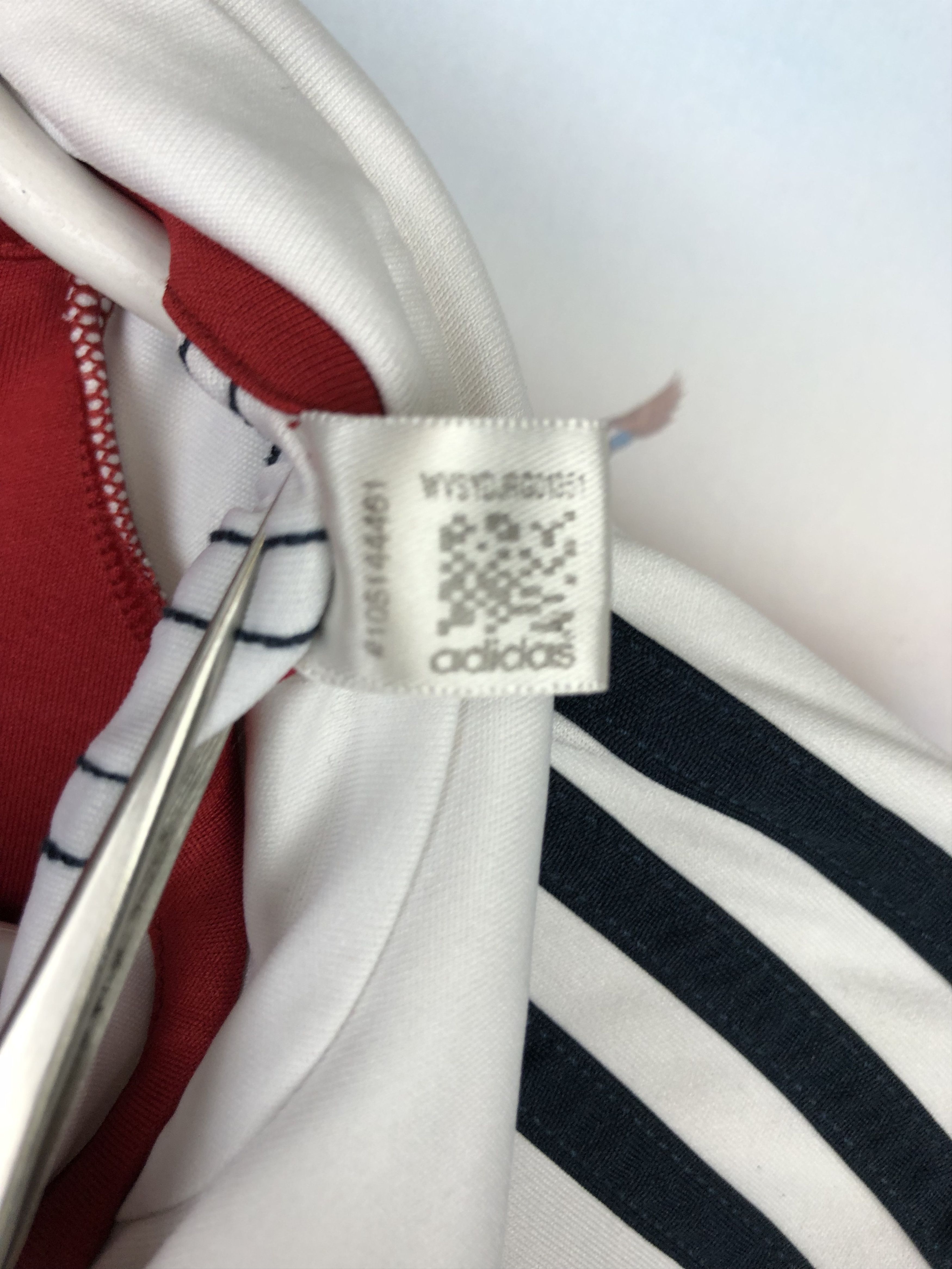 Adidas Denmark Home football shirt 2012 Soccer Adidas EURO Jersey Size US L / EU 52-54 / 3 - 9 Thumbnail