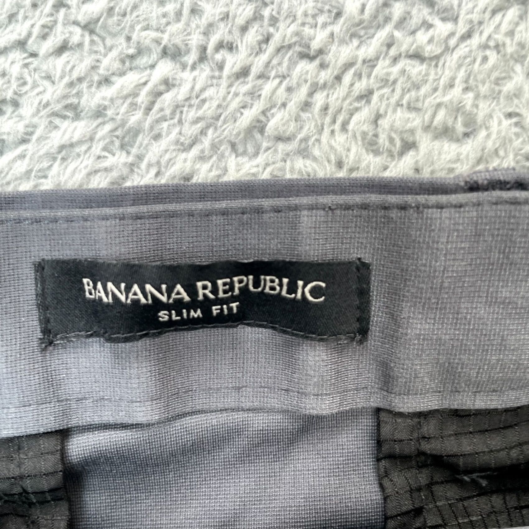 Banana Republic Banana Republic Mens 32x32 Gray Slim Luxe City Core Temp Chino Straight Pants Size US 32 / EU 48 - 4 Thumbnail