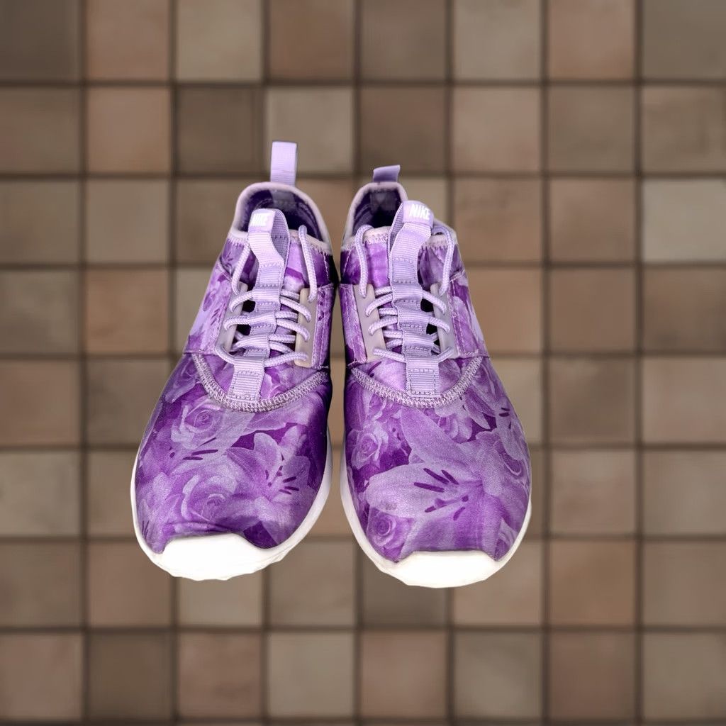 Nike Nike Juvenate Flo Print Sneakers Women's Urban Lilac Purple Lightweight Running Gym 8 Lace Up Floral Shoe Size US 8 / IT 38 - 1 Thumbnail