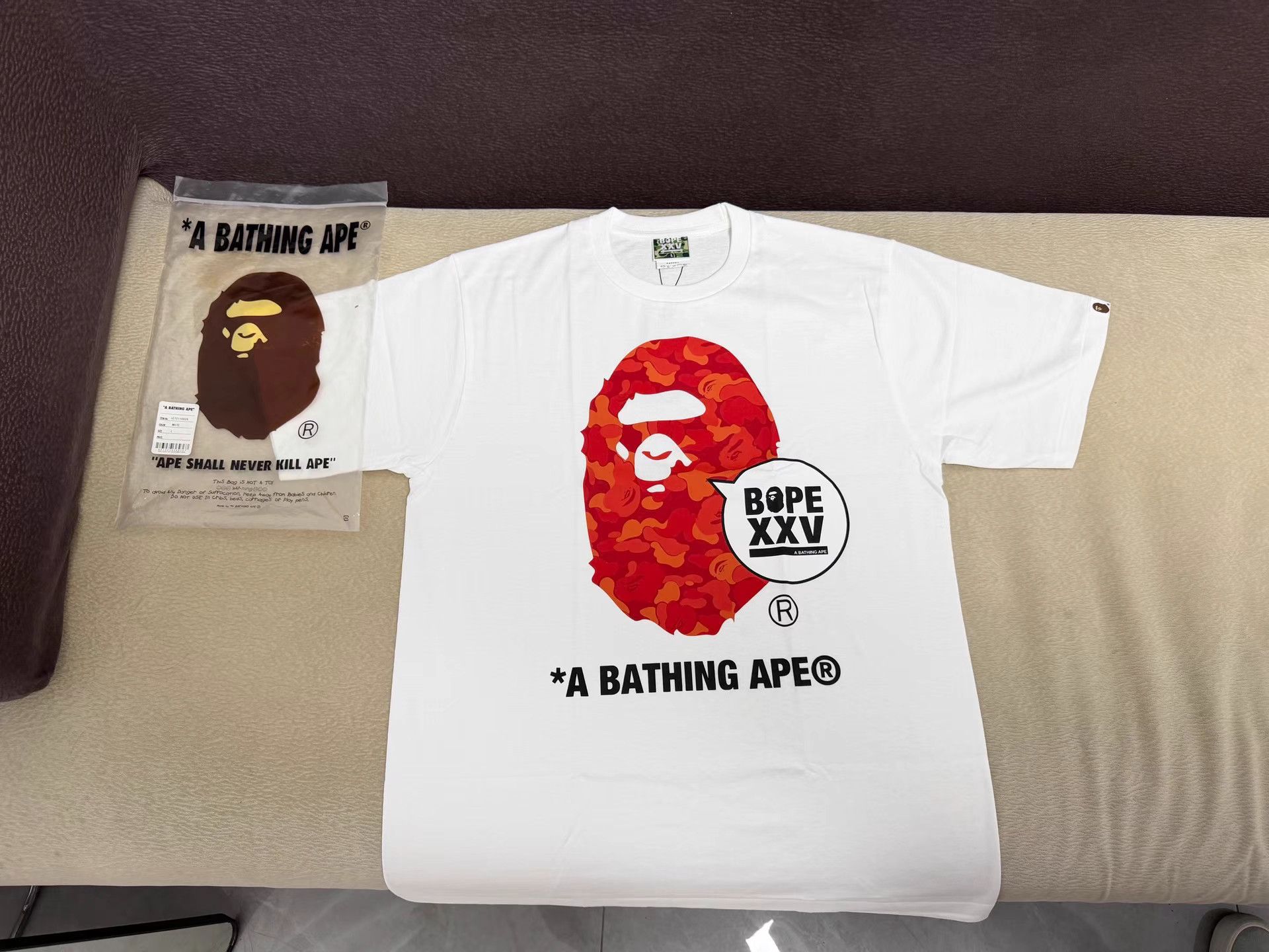 Bape Bape 25th Anniversary Seoul City Limited Short Sleeve Tee Size US L / EU 52-54 / 3 - 1 Thumbnail