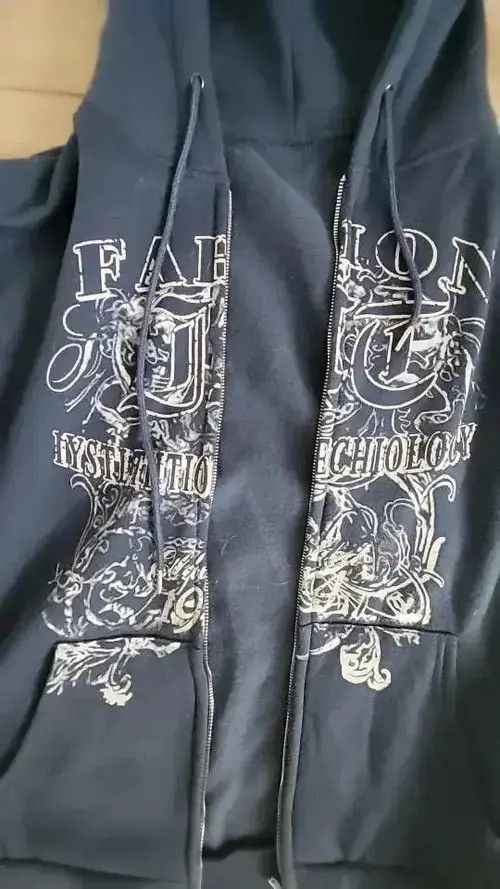 Designer Zip Up Hoodie Graphic Size US S / EU 44-46 / 1 - 4 Thumbnail