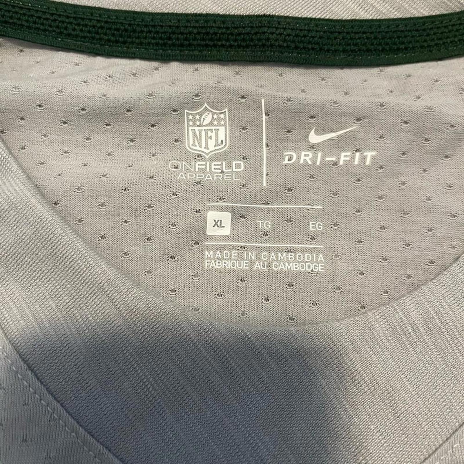 Nike Men Green Bay Packer Nike Gray Sideline Player UV Performance Long Sleeve TShirt Size US XL / EU 56 / 4 - 7 Thumbnail