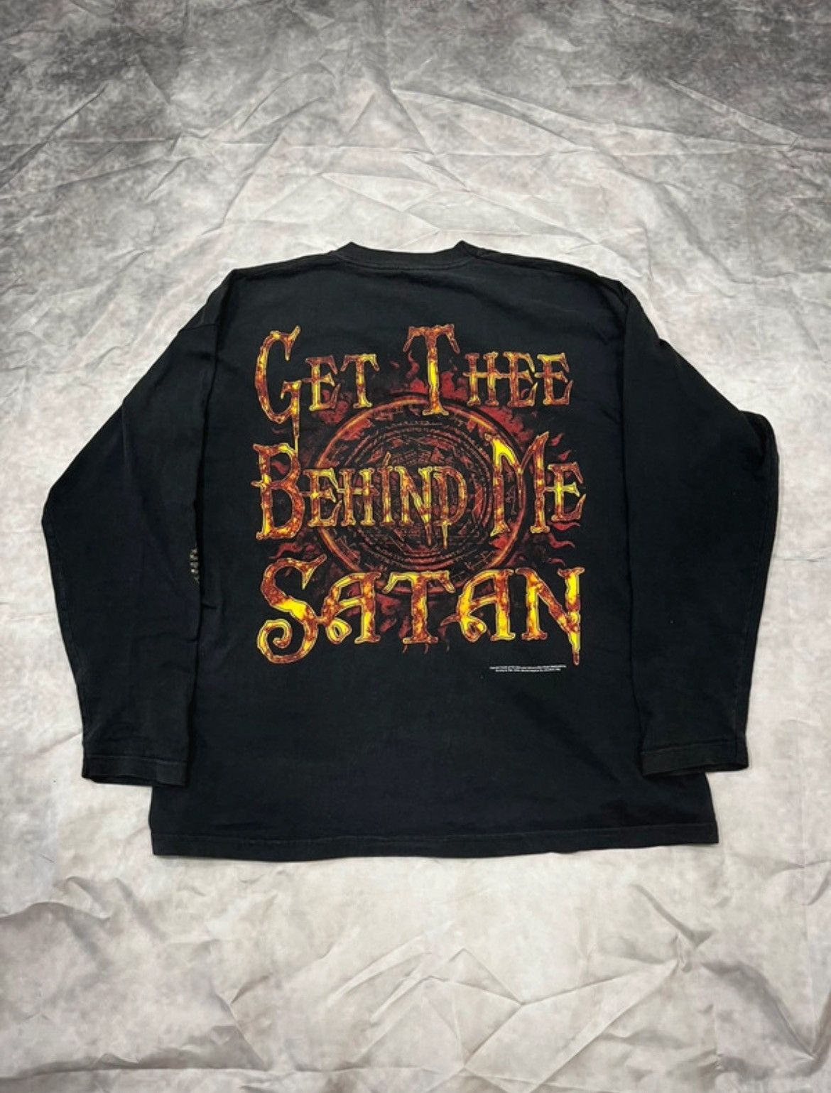 Vintage Vintage 2000 Cradle of Filth Behind Me Satan 90s Band Tshirt Size US XL / EU 56 / 4 - 6 Thumbnail