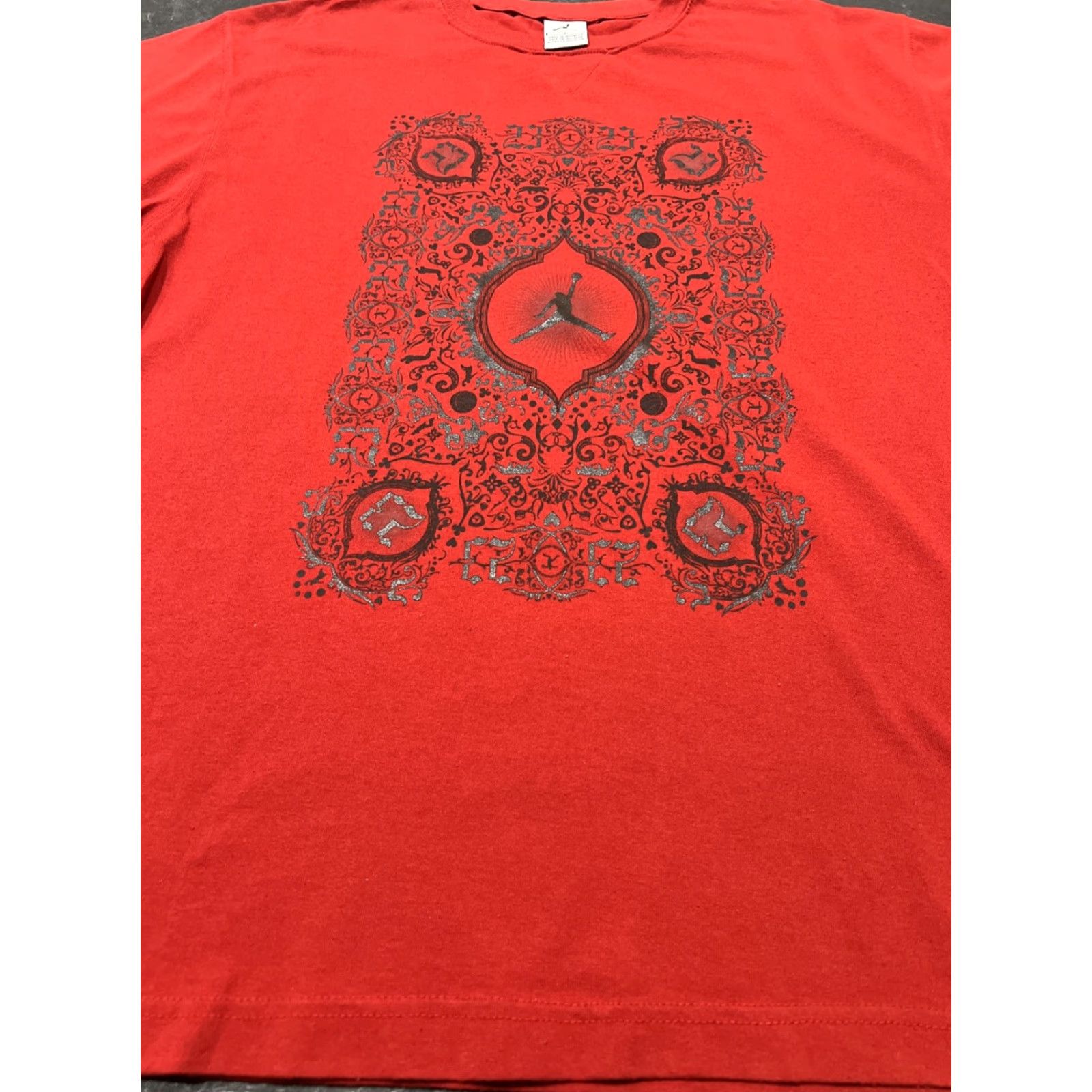 Jordan Brand JORDAN Vintage Red T-Shirt Adult Large Preowned Mens Size US L / EU 52-54 / 3 - 5 Thumbnail