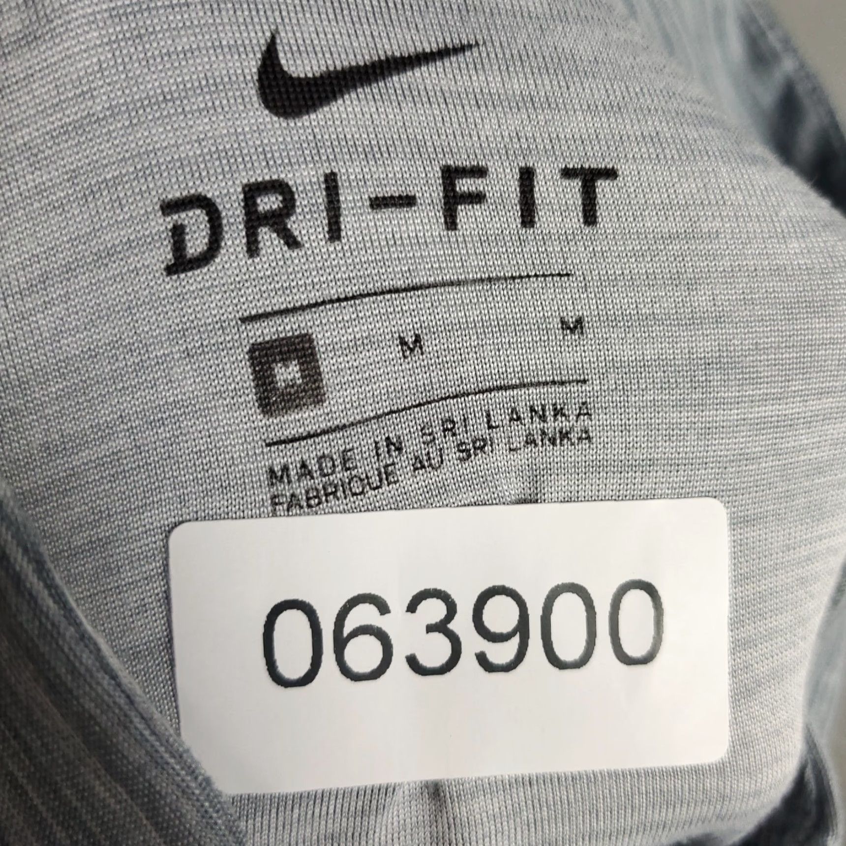 Nike Nike Dri-Fit Golf 1/4 Zip Shirt Men M Gray Long Sleeve Pullover 1/4 Zip All Seasons Activewear Mens Size US M / EU 48-50 / 2 - 8 Thumbnail