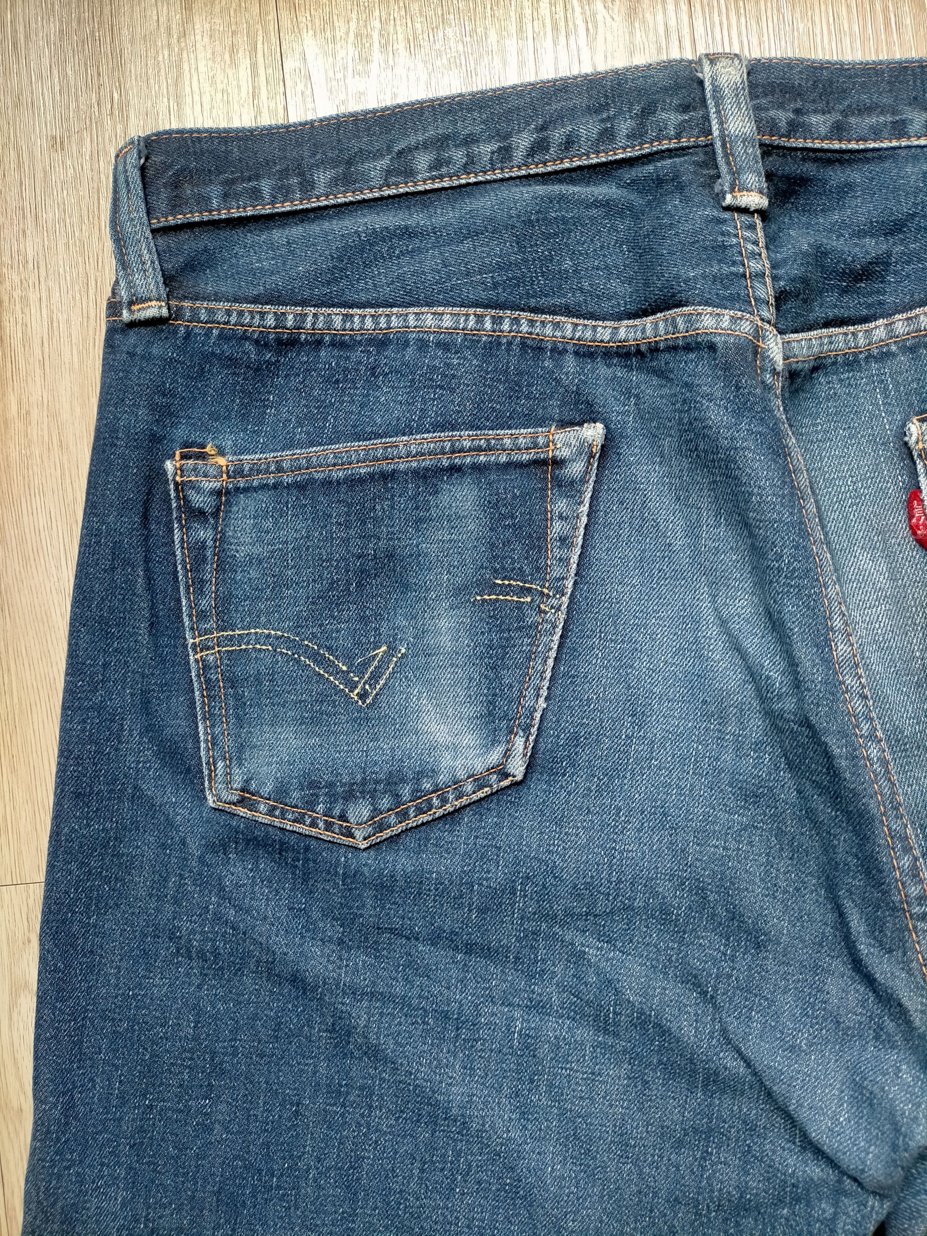 Levi's Vintage Clothing Vintage Levis 501xx Big E Selvedge Jeans Size US 35 - 13 Thumbnail