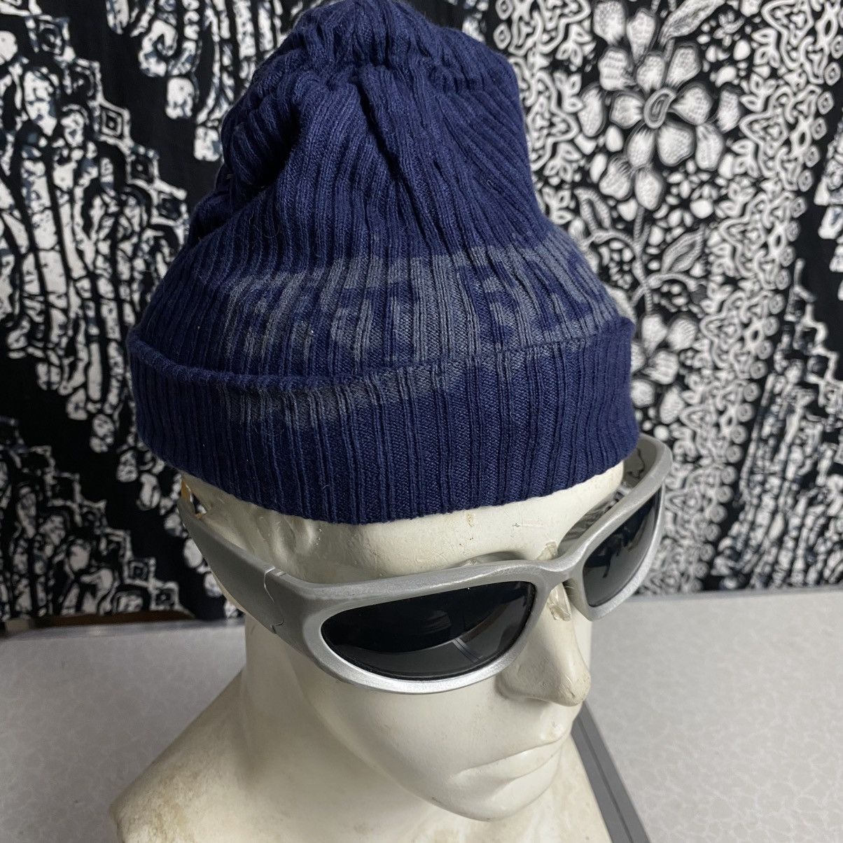 If Six Was Nine × Japanese Brand × Le Grande Bleu (L.G.B.) 2000s y2k fat face words beanie hats Size ONE SIZE - 4 Thumbnail