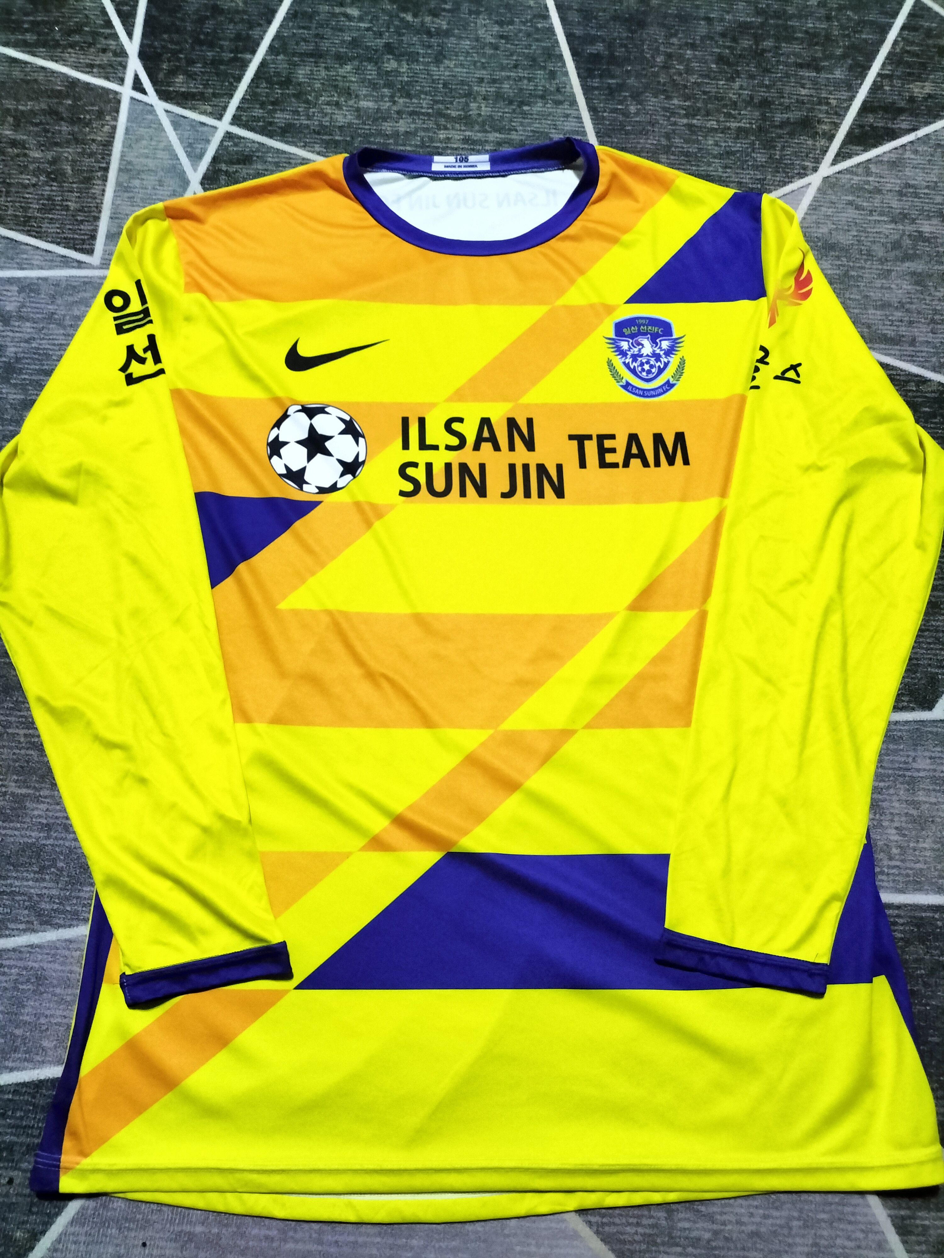 Nike Nike Ilsan Sun Jin Football Club Longsleeve jersey Size US L / EU 52-54 / 3 - 1 Thumbnail