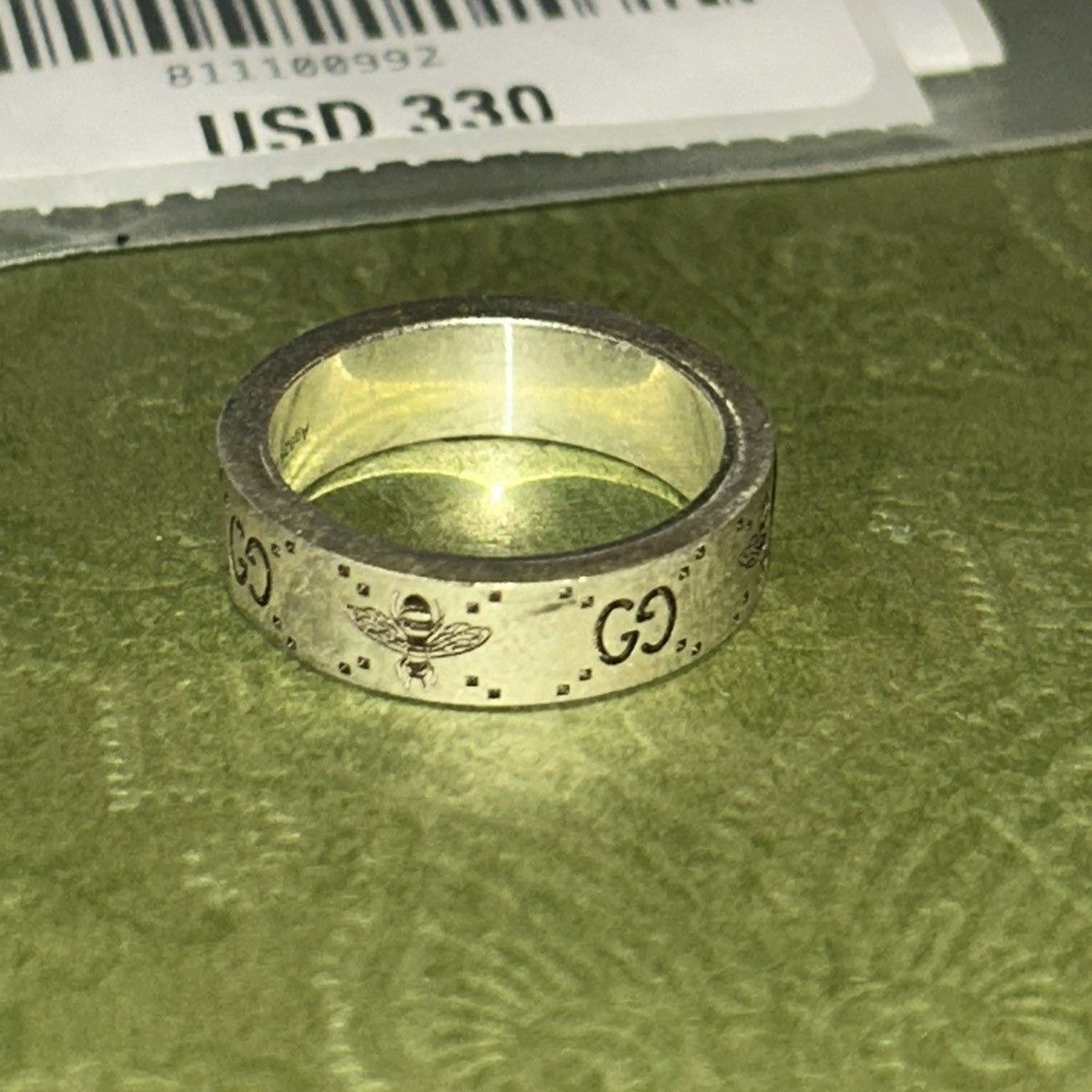 Gucci Gucci GG Signature Bee Engraved Wide Ring Silver 925 Size ONE SIZE - 4 Thumbnail