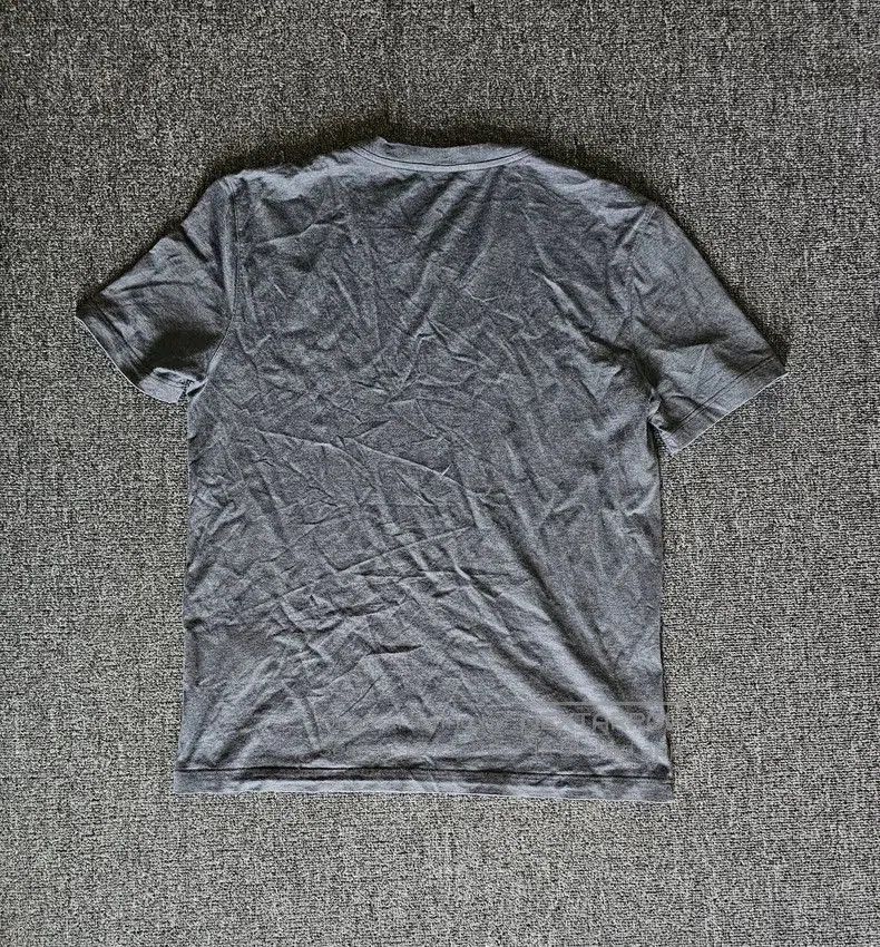 Louis Vuitton Louis Vuitton Men's Gray Short Sleeve T. Size US M / EU 48-50 / 2 - 4 Thumbnail