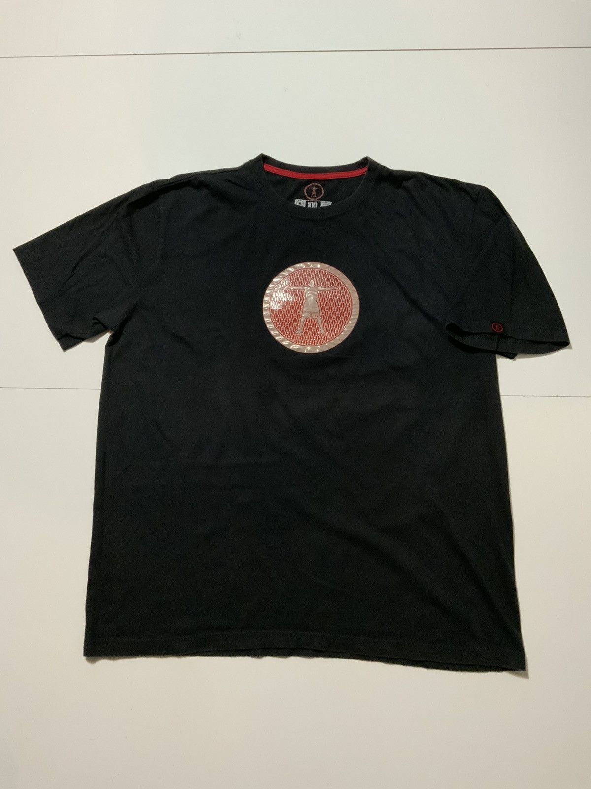 Converse × Vintage Y2K Converse Dwyane Wade Miami Heat Basketball T-Shirt Size US XXL / EU 58 / 5 - 2 Thumbnail