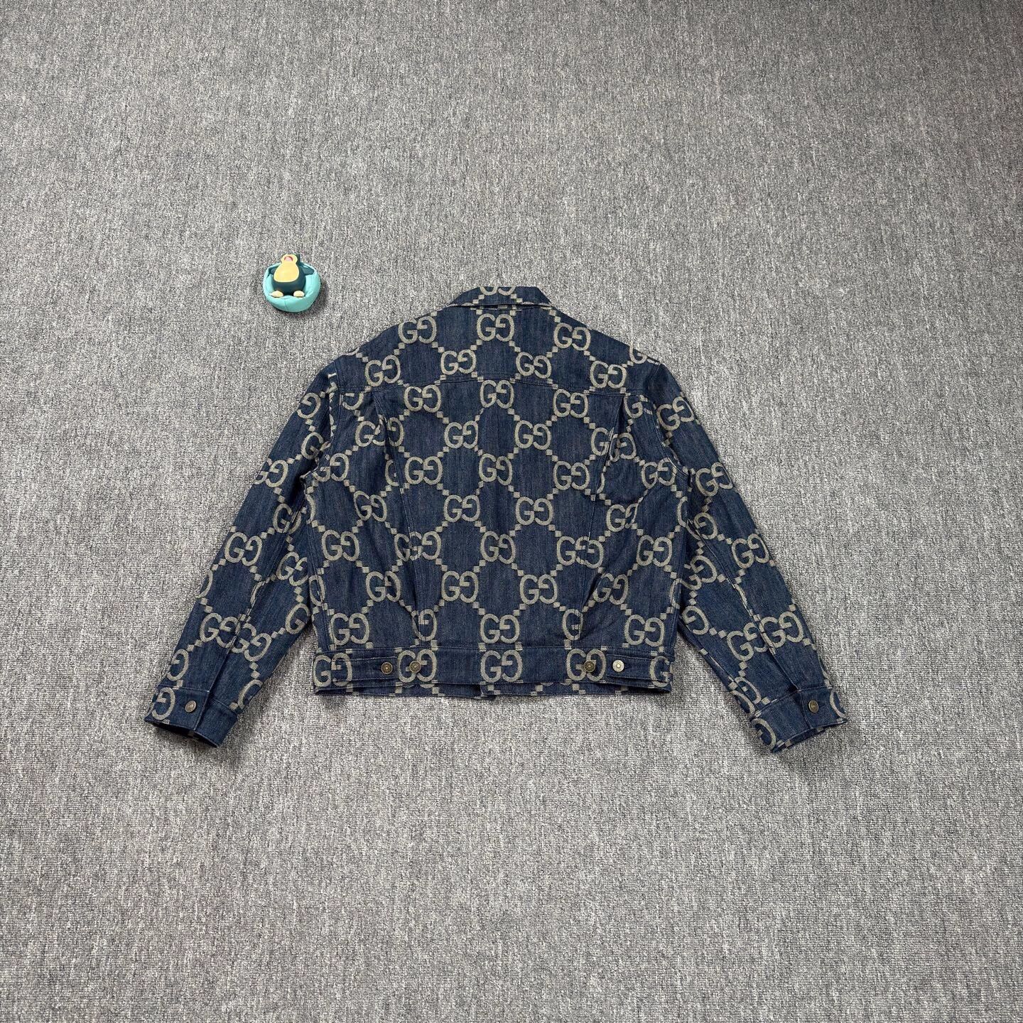 Gucci Gucci blue all-over print denim jacket Size US M / EU 48-50 / 2 - 2 Thumbnail