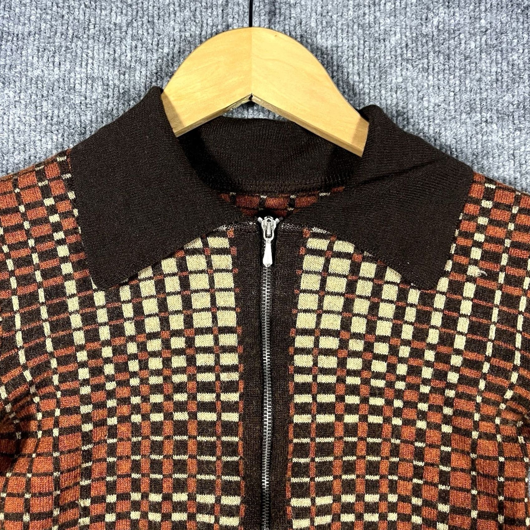 Vintage VINTAGE Geometric Wool Polo Shirt Full Zip Unbranded Womens XS Brown 70s Italy Size XS / US 0-2 / IT 36-38 - 2 Thumbnail