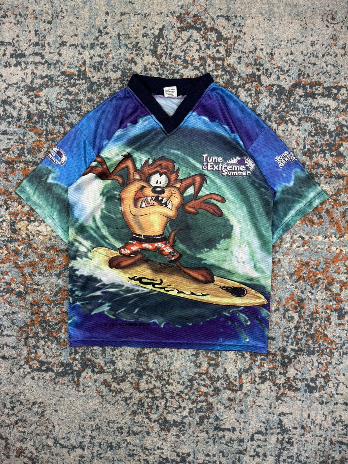 Vintage × Warner Bros Vintage 1999 crazy Warner bros graphic all over print Jersey Size US M / EU 48-50 / 2 - 1 Thumbnail