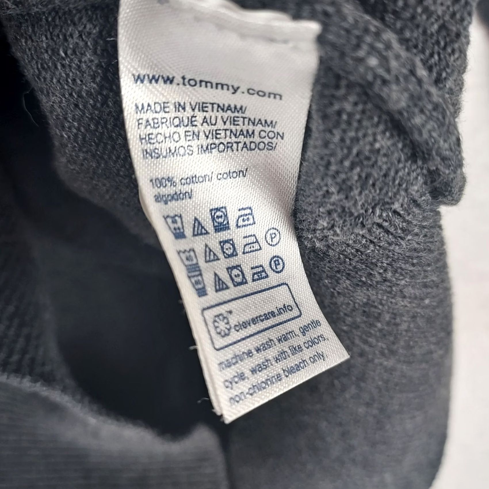Tommy Hilfiger Tommy Hilfiger Men’s Gray 100% Cotton Quarter Zip Sweater Size M Pullover Logo Casual Knit Long Sleeve Regular Fit Size US M / EU 48-50 / 2 - 7 Thumbnail