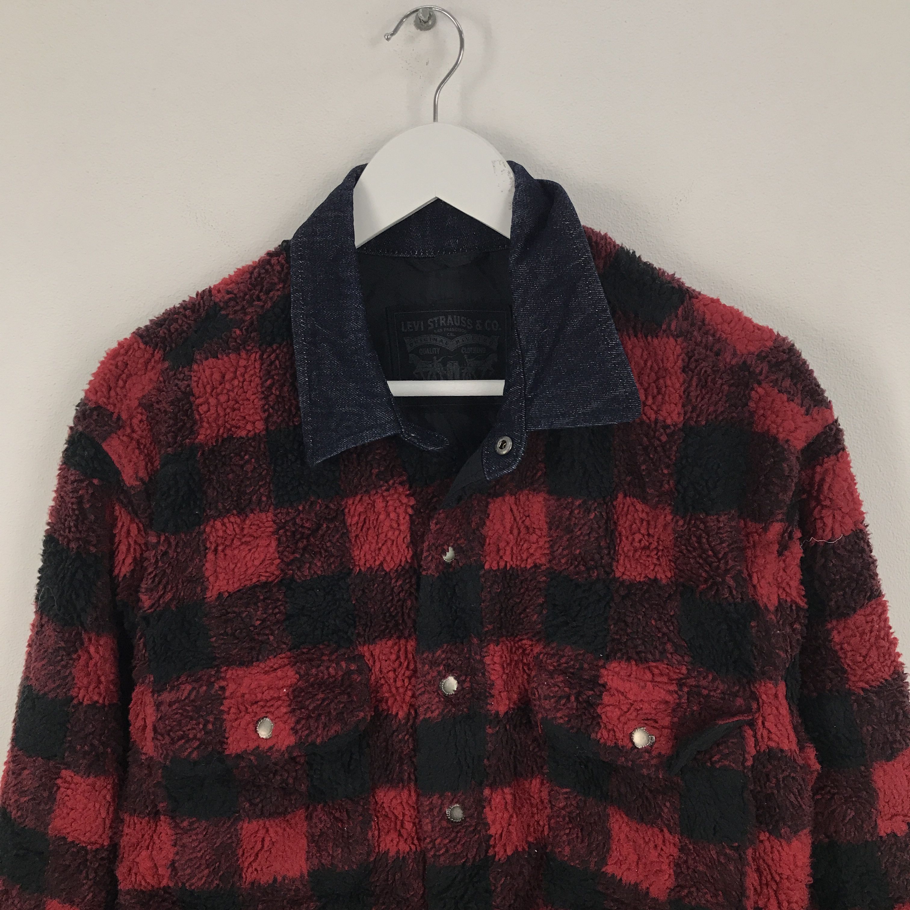 Japanese Brand × Levi's Rare Levis fleece snap button red flannel design jacket Size US S / EU 44-46 / 1 - 2 Thumbnail