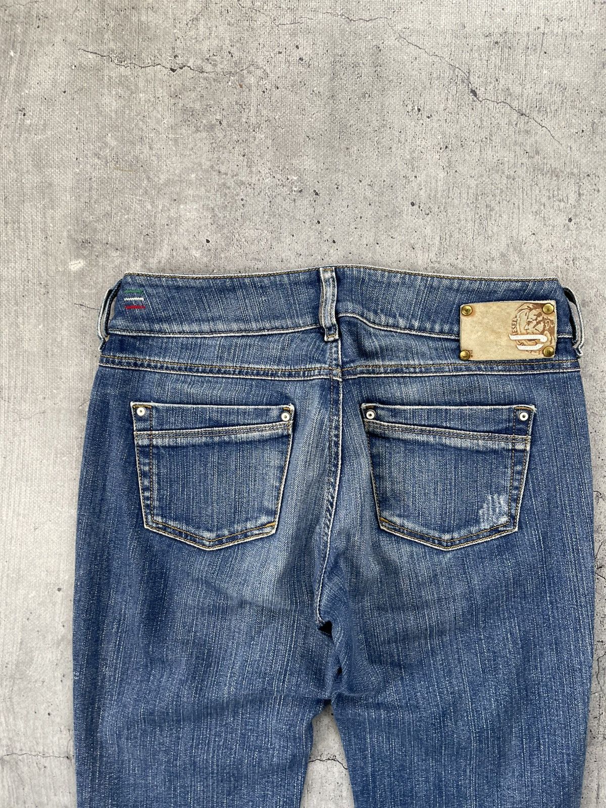 Diesel × Vintage Vintage Y2K Diesel jeans denim faded stretwear style size 32 Size 32" / US 10 / IT 46 - 4 Thumbnail