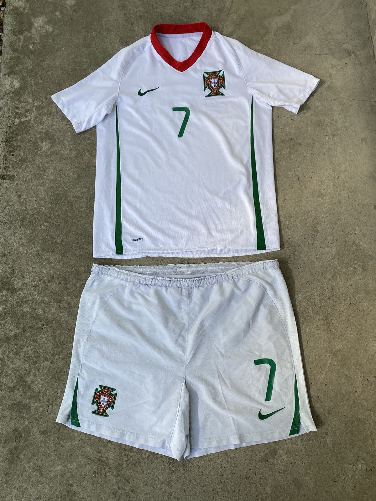 image of Nike Portugal 2008/09 Away Football Soccer Shirt + Shorts M in White, Men's (Size Medium)