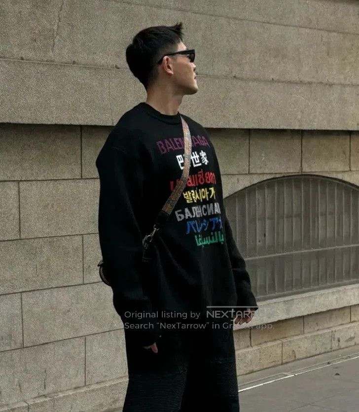 Balenciaga Balenciaga Multi-Language Black Sweater XS. Size US XS / EU 42 / 0 - 9 Thumbnail