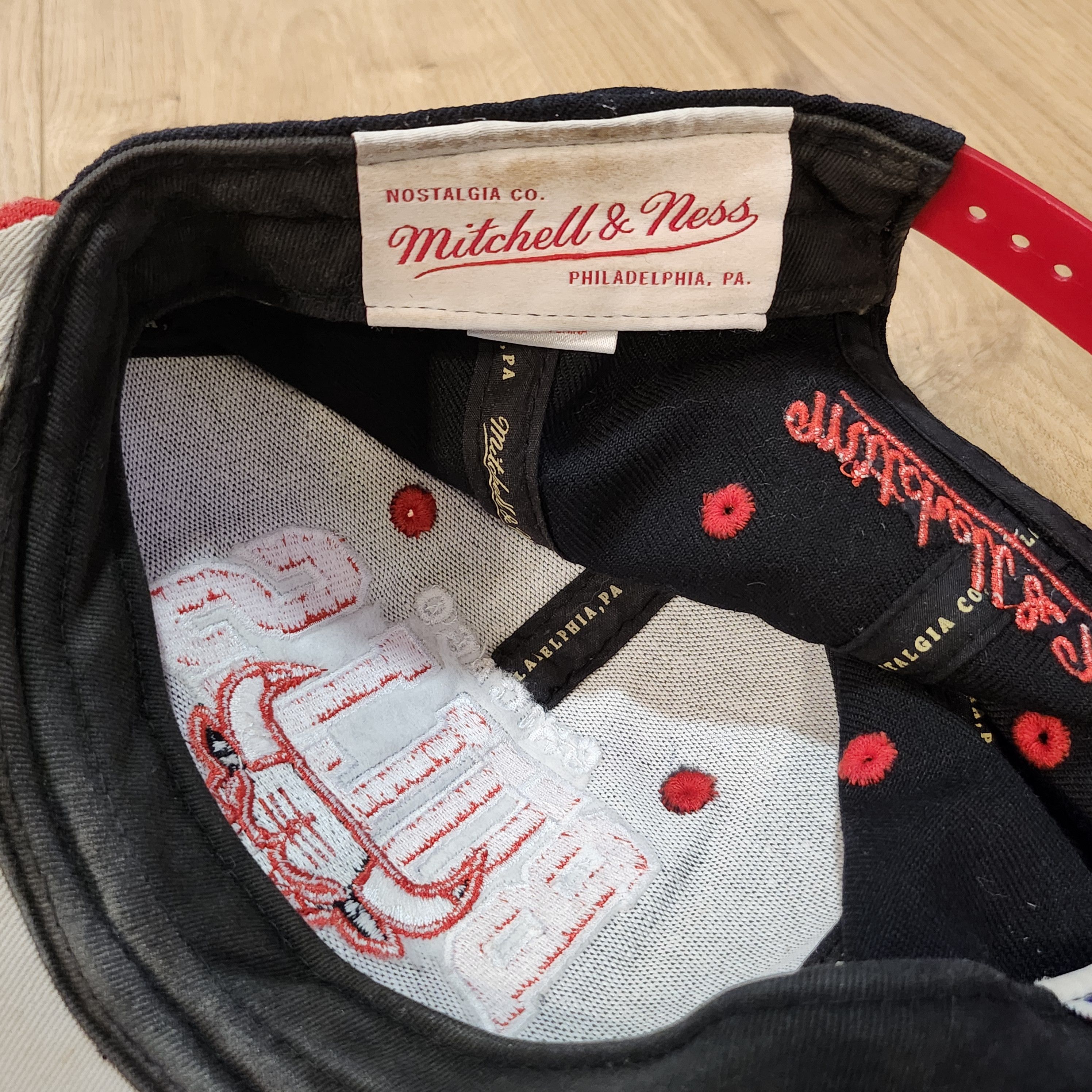 Mitchell & Ness × NBA × Vintage 90s Wool Chicago Bulls Hat Size ONE SIZE - 4 Thumbnail