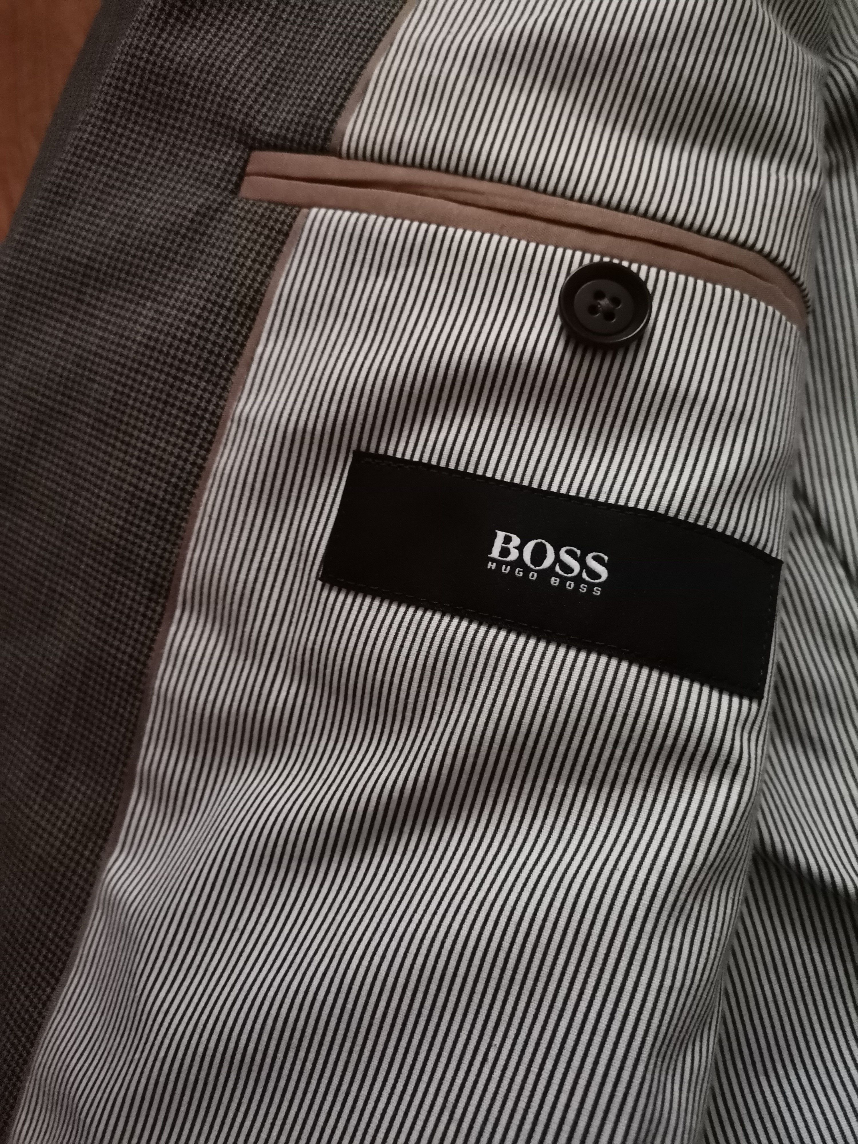 Hugo Boss Hugo Boss Suit Size 44R - 4 Thumbnail