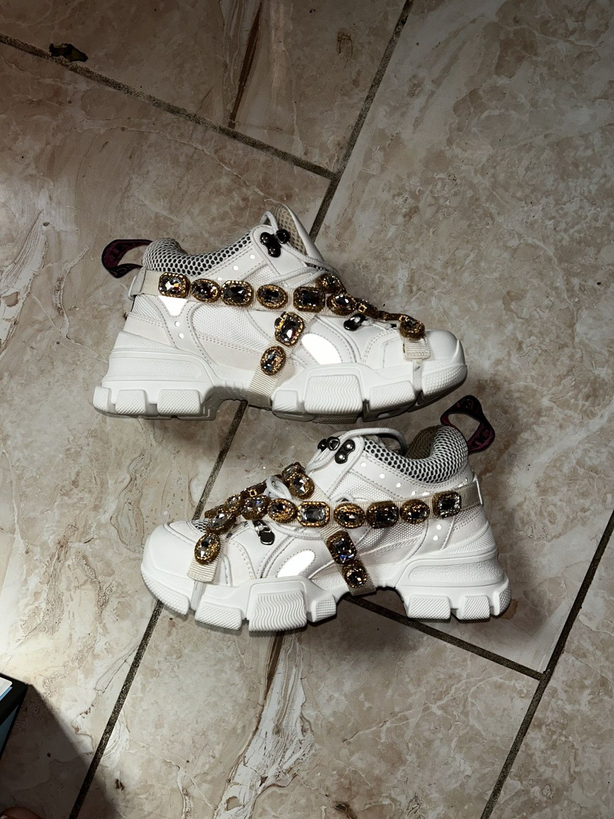 gucci flashtrek removable crystals sneakers size 35